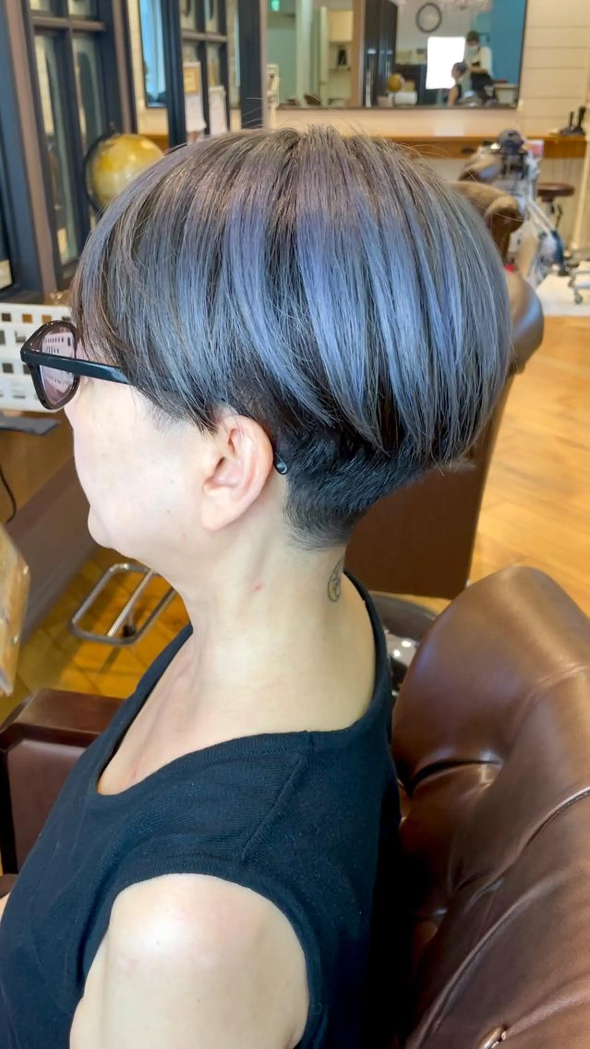 ショート カラー ブリーチ ショートヘア カット ヘアカラー トリートメント 廣瀬 智志のヘアスタイル