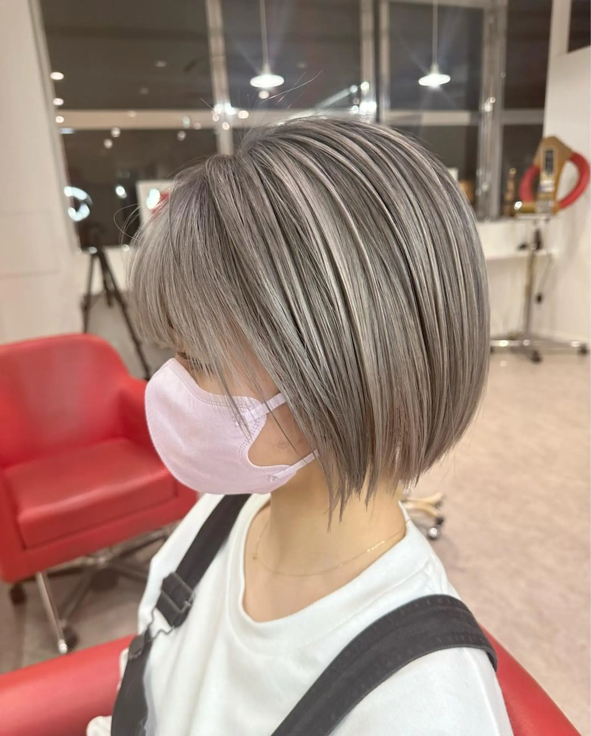 ショート カラー be flot所属・髪質改善/大阪守口市 🐣Ria‪🐣のヘアスタイル