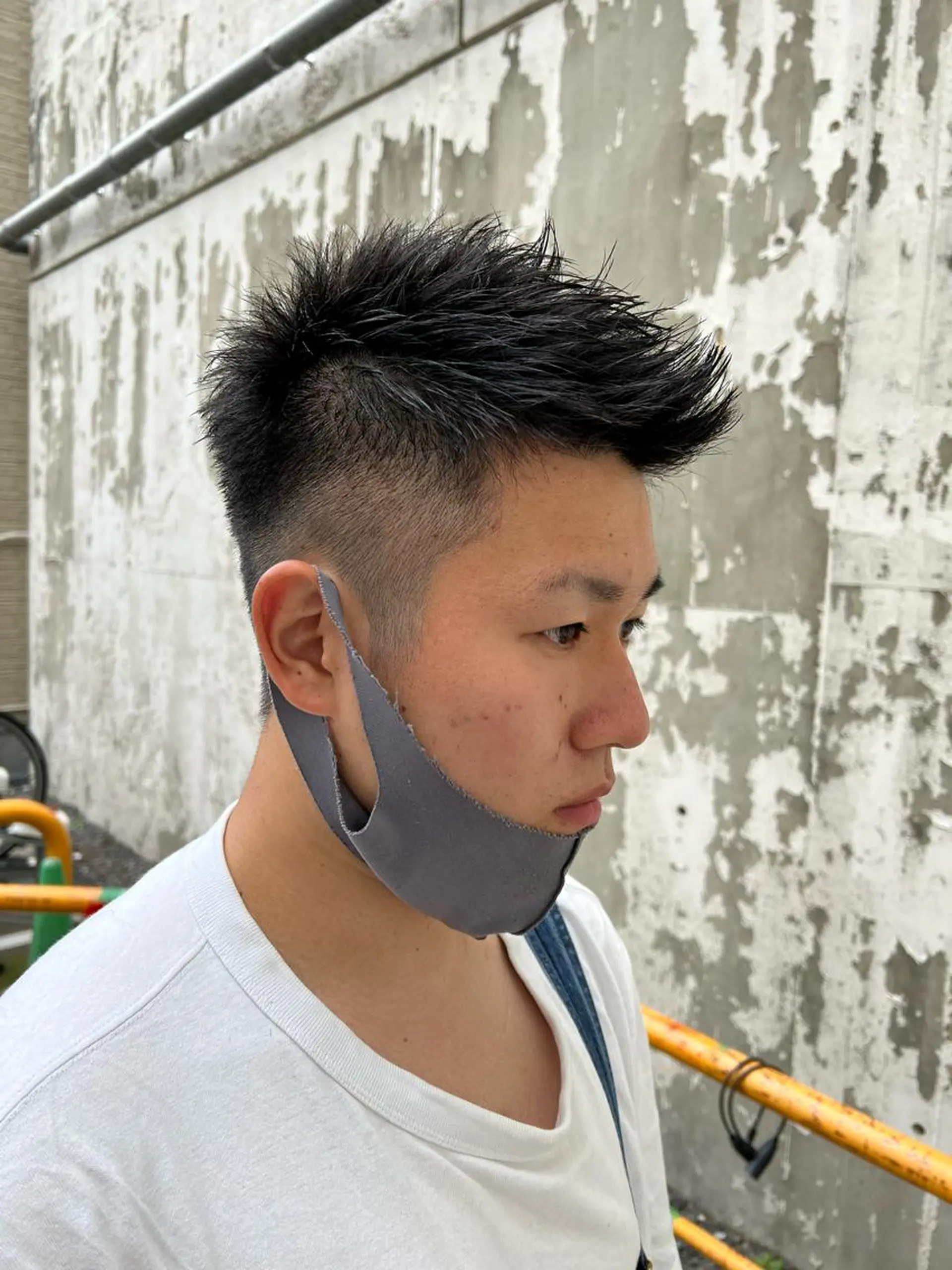 ショート カット ヘアカラー 吉ヶ別符 亮祐のヘアスタイル