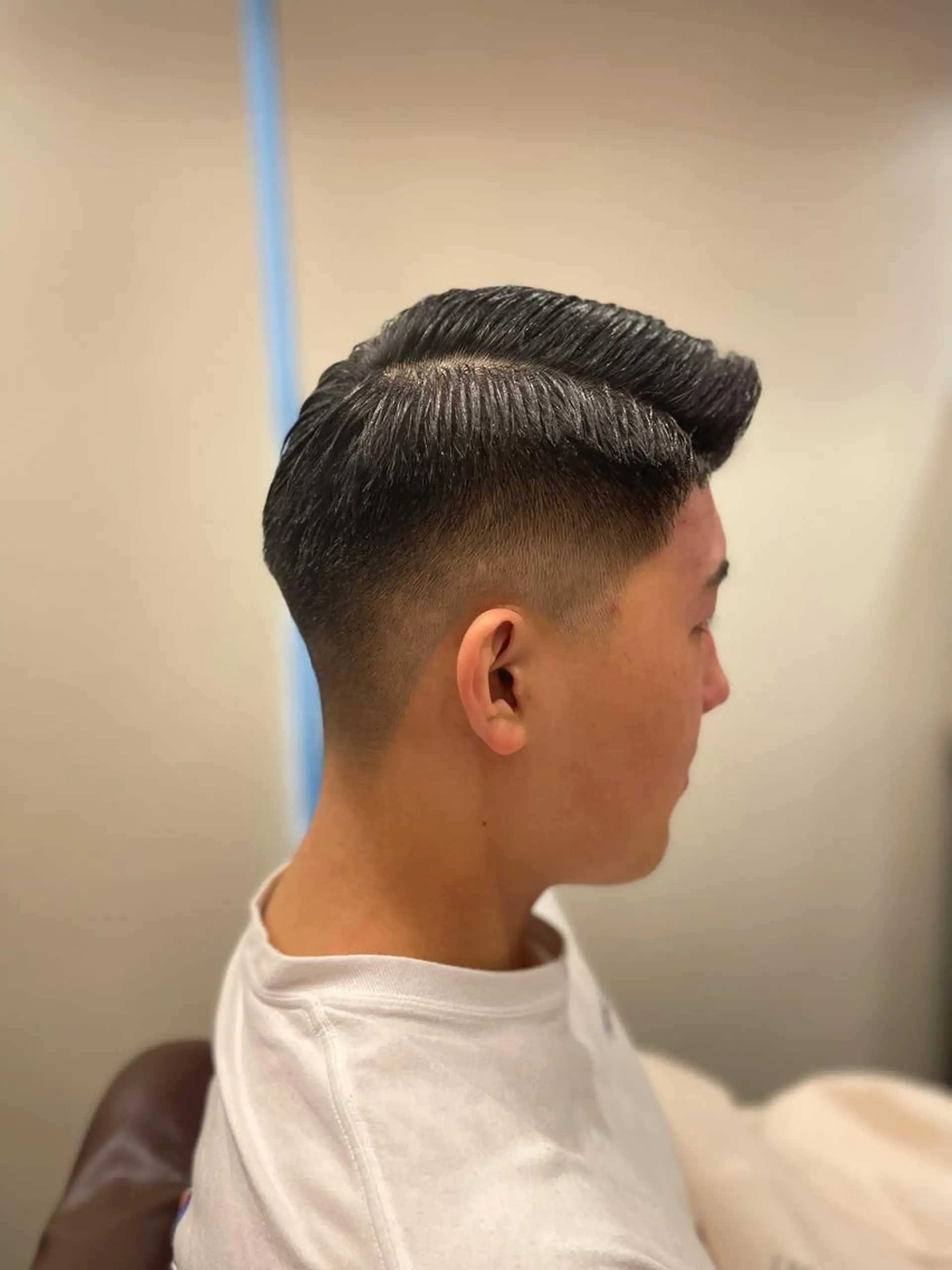 ショート カラー パーマ メンズ フェードカット カット指名No1漆原 聡のヘアスタイル