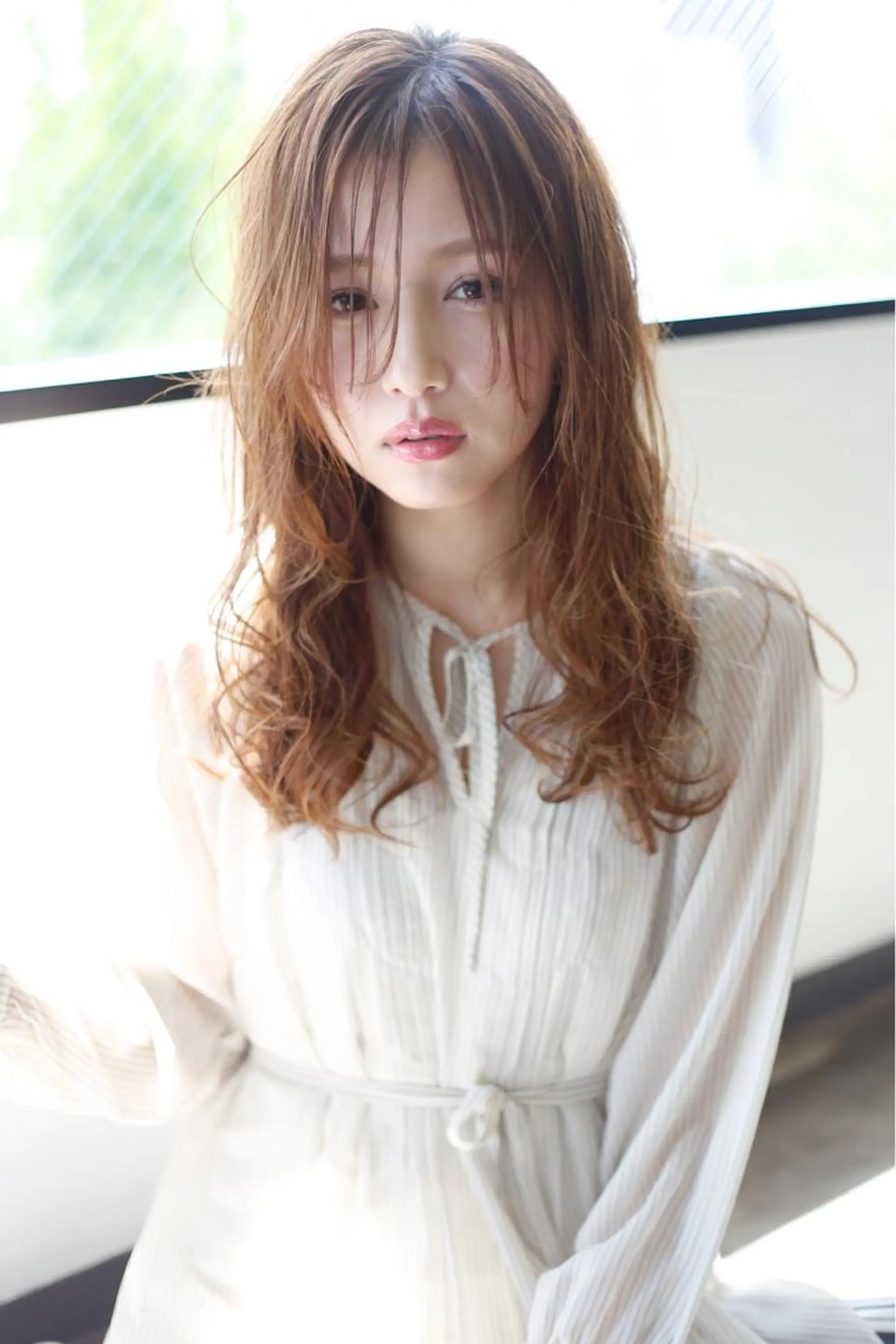 ロング ロング カット トリートメント ヘッドスパ ハイトーン/レイヤー /ケアブリーチ石川治のヘアスタイル