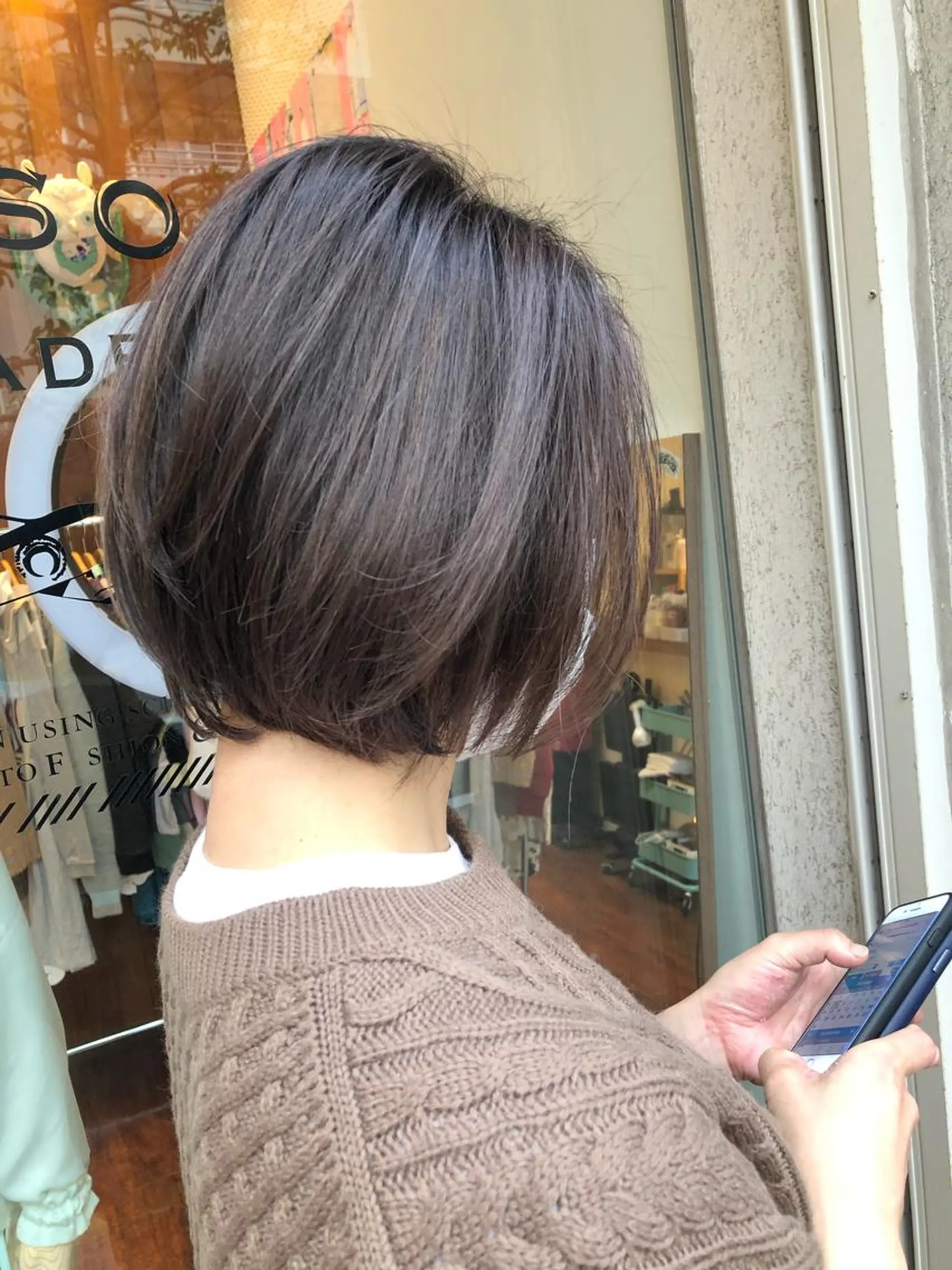 ミディアム カラー グレージュ CoCooN satoshiのヘアスタイル