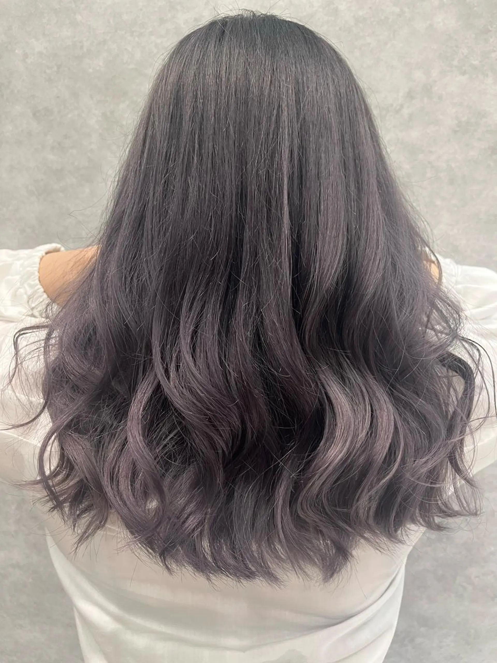 セミロング カット パーマ トリートメント LucksiMie ginza  明松のヘアスタイル