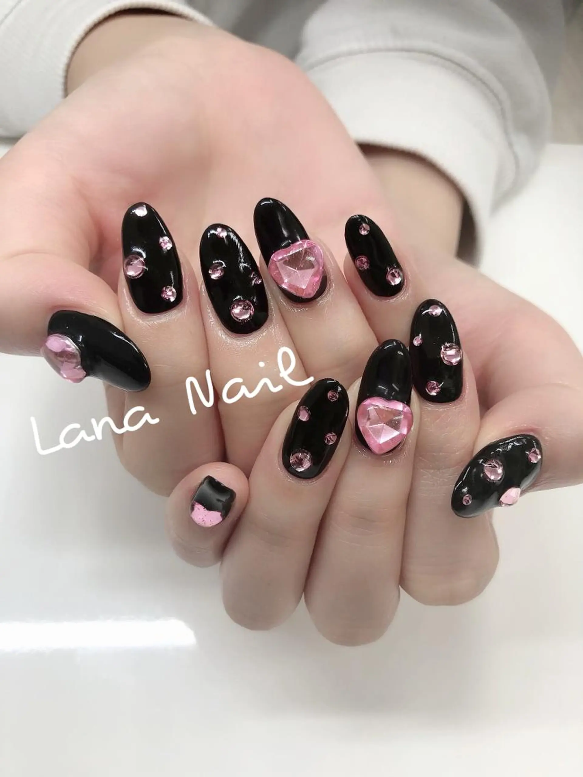 ネイル ジェルネイル Lana Nailのネイルデザイン