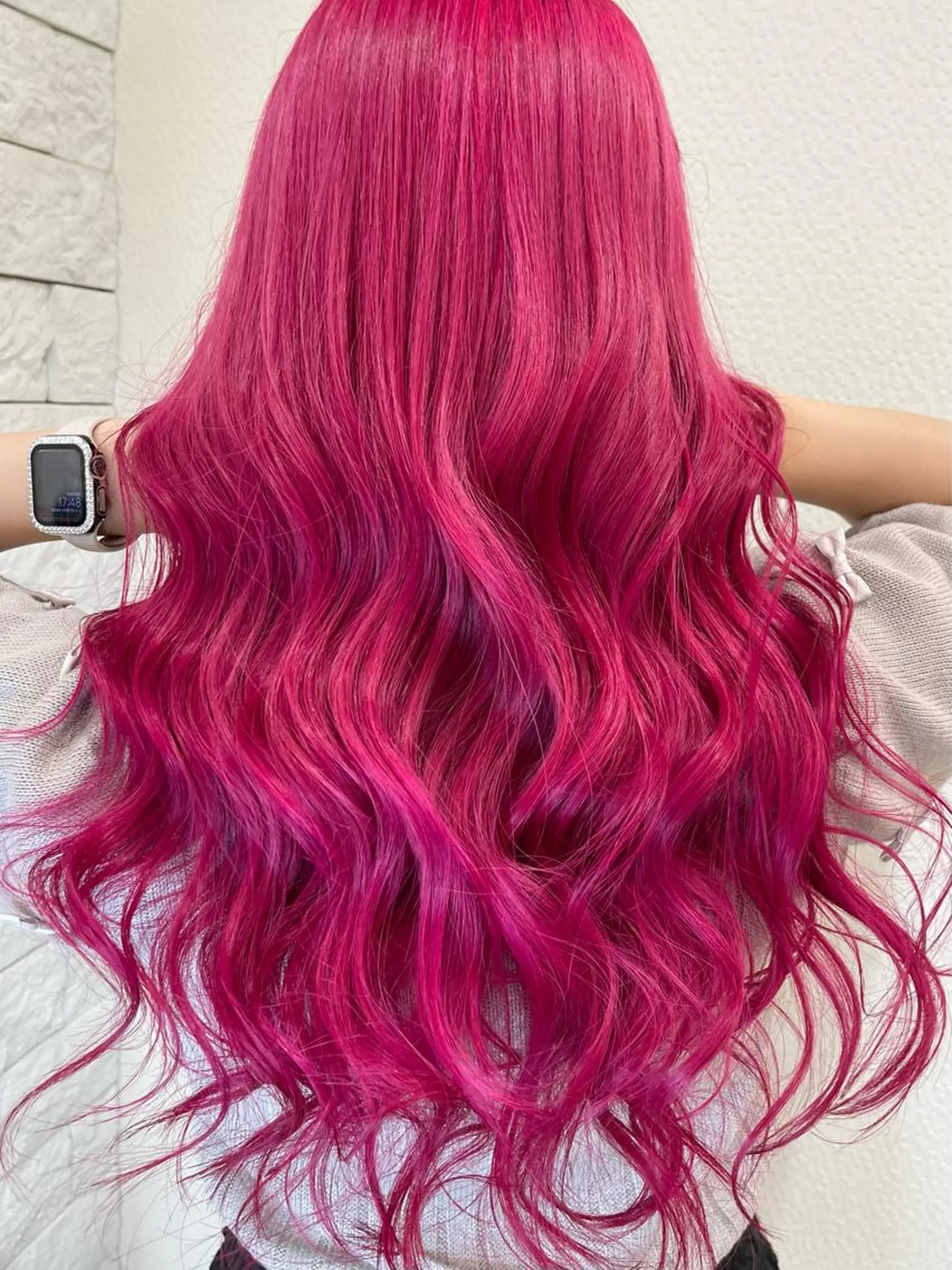 カラー ピンクカラー ヘアカラー トリートメント 名古屋のピンク好き かずくん🦩のヘアスタイル