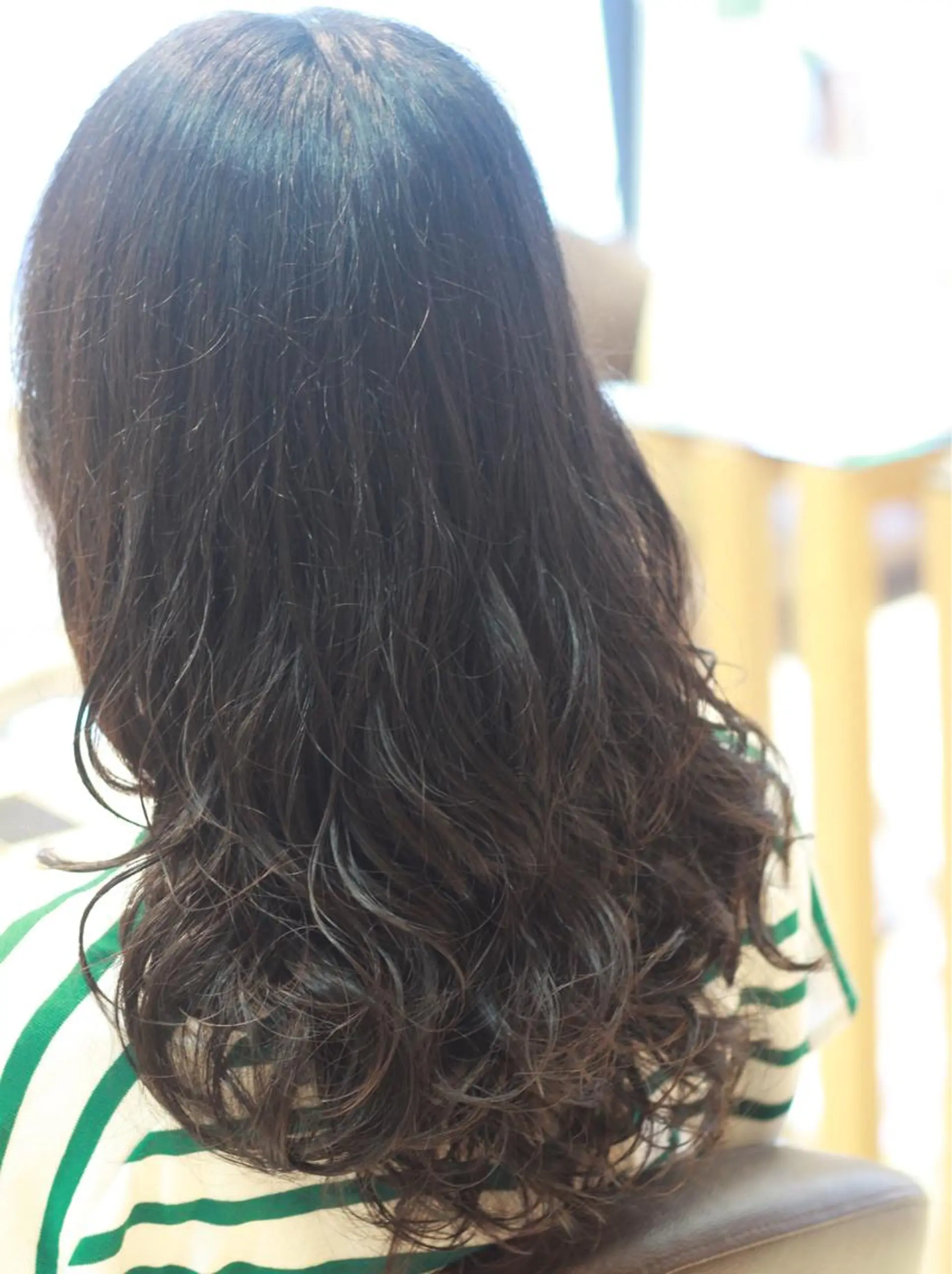 ロング パーマ 石川 雅貴のヘアスタイル