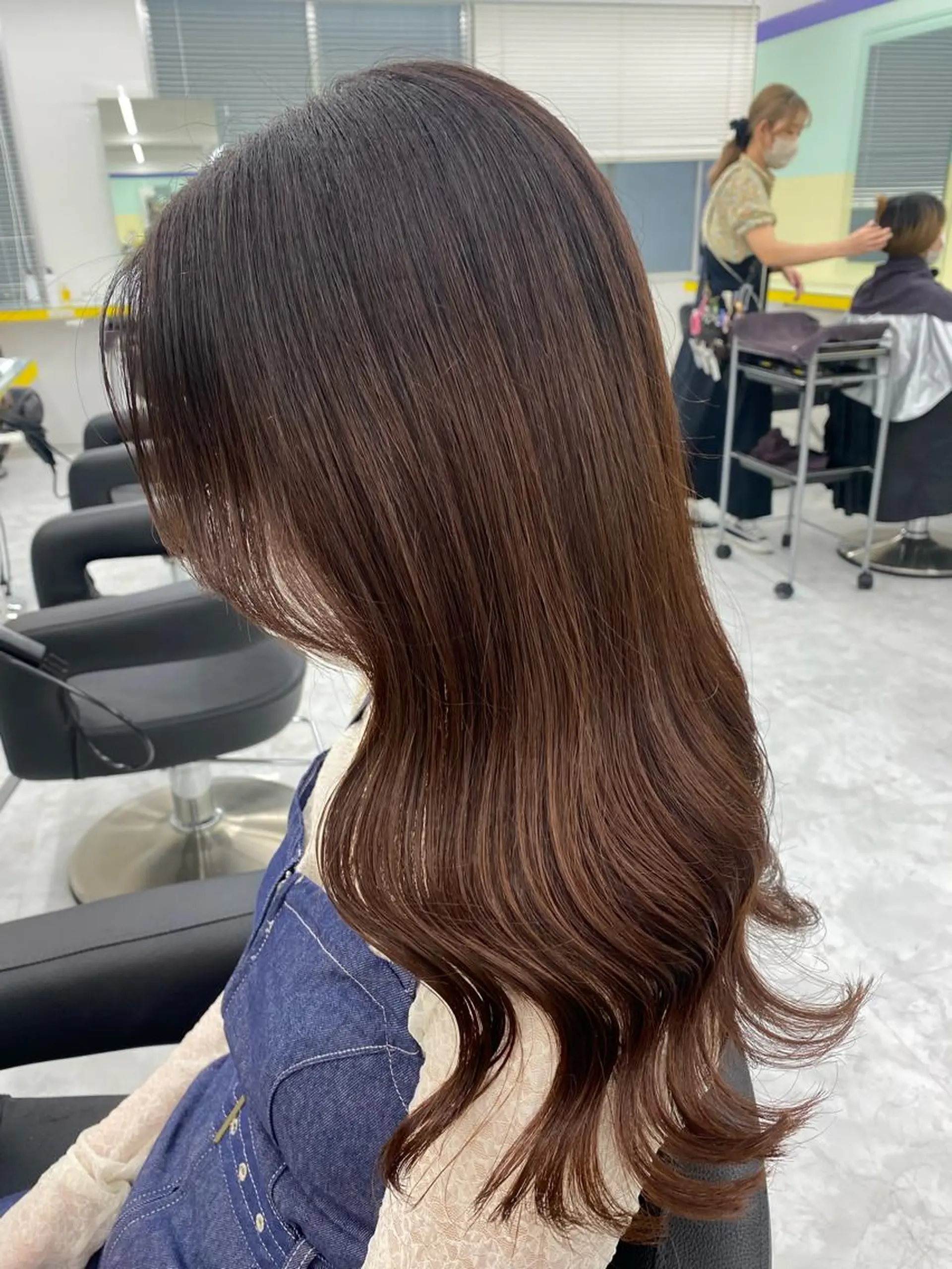 セミロング カラー パーマ ヘアアレンジ マツエク・マツパ カット ヘアカラー トリートメント ヘッドスパ ヘアセット linette所属・🐩推し活🐩 FUTABA🍒のヘアスタイル