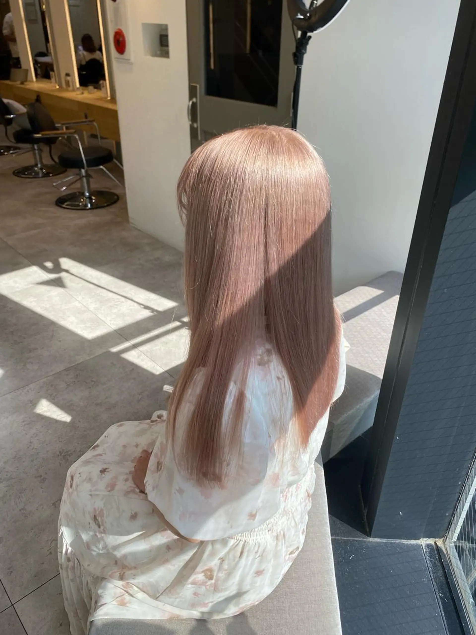 ミディアム カラー あざと可愛い❤️ 髪質整形💊 輝のヘアスタイル