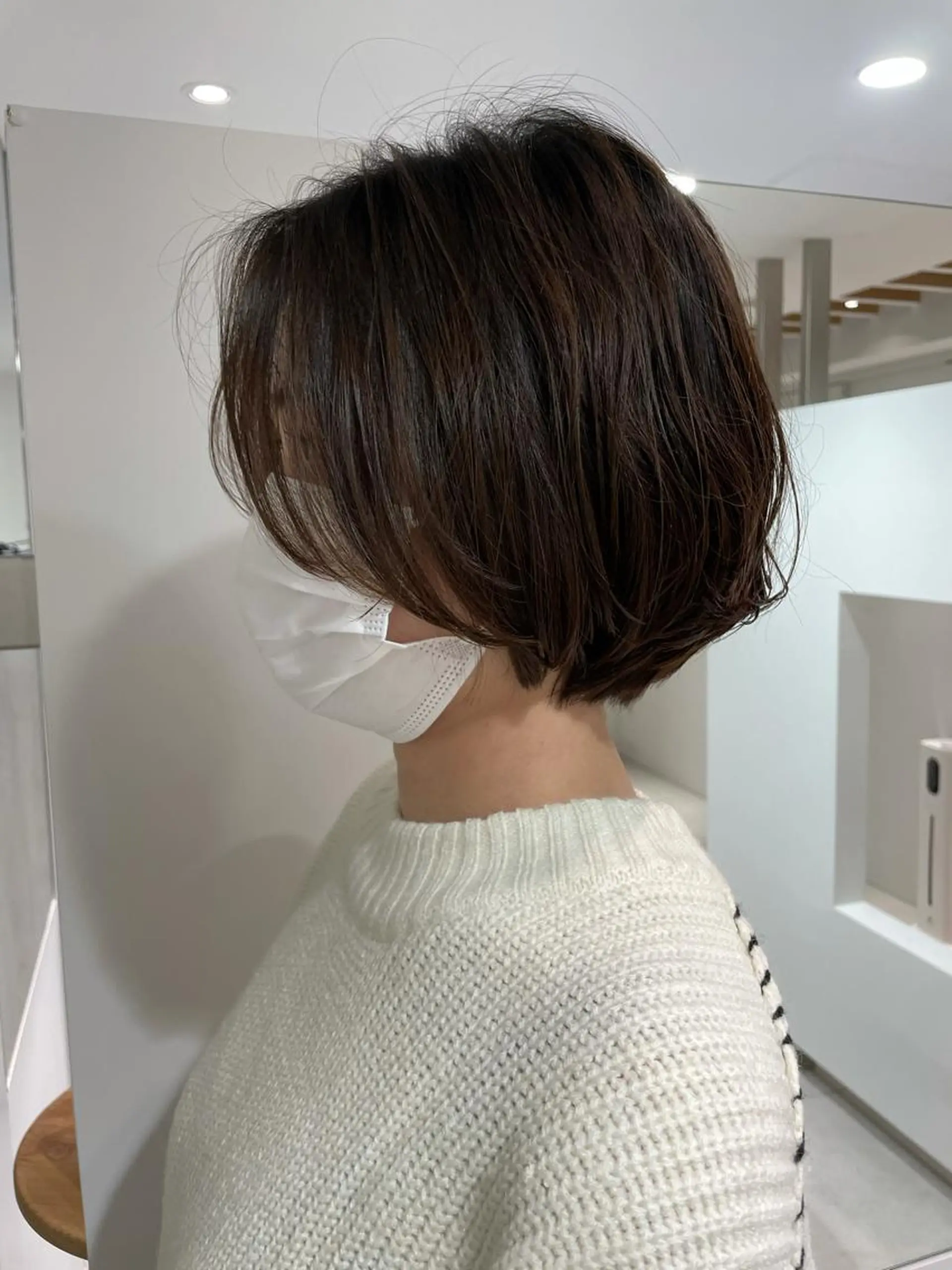 ショート パーマ 韓国風ヘア ショートヘア 太田ありさ クリーミーヘアカラーのヘアスタイル