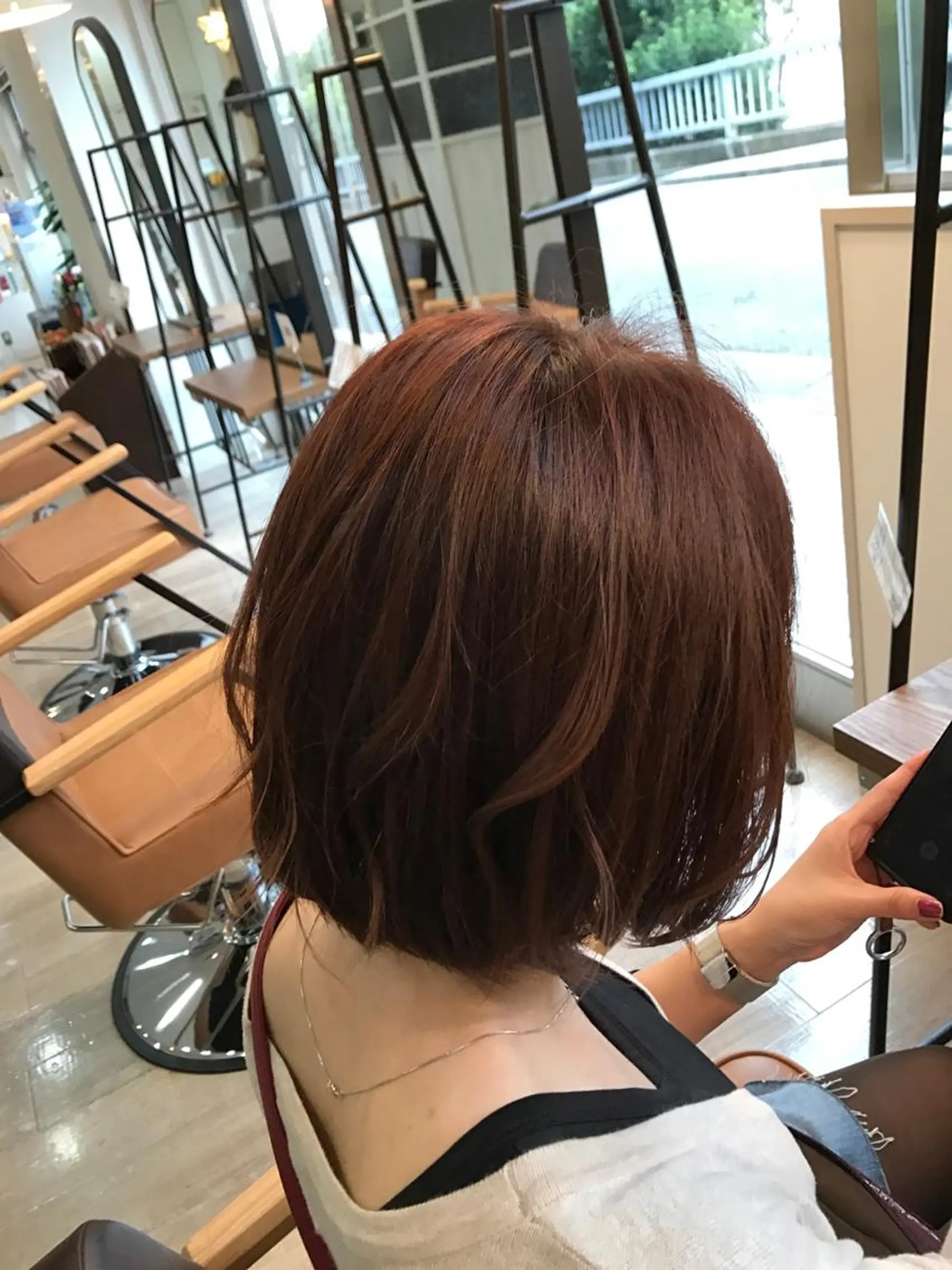 ミディアム カラー 伊藤 光成のヘアスタイル