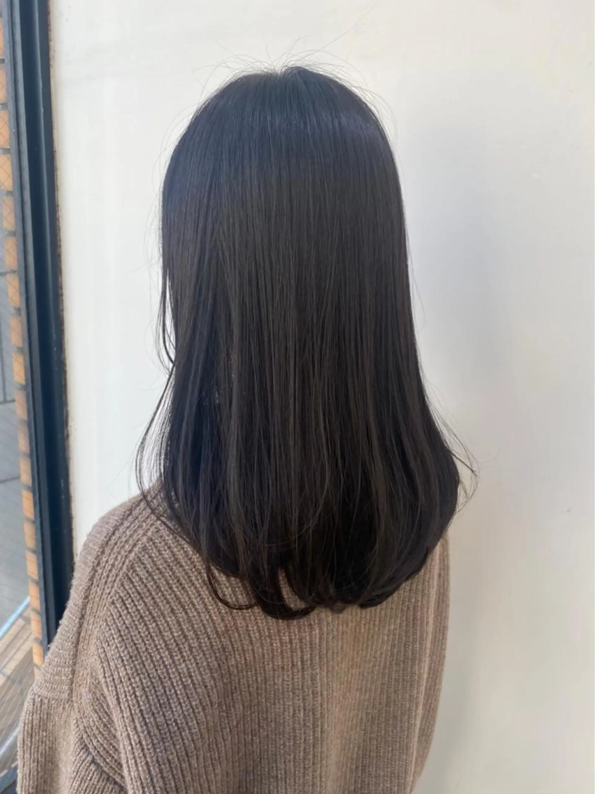 セミロング カラー 透明感カラー カット ☘️当日OK☘️ 鍋島直大のヘアスタイル