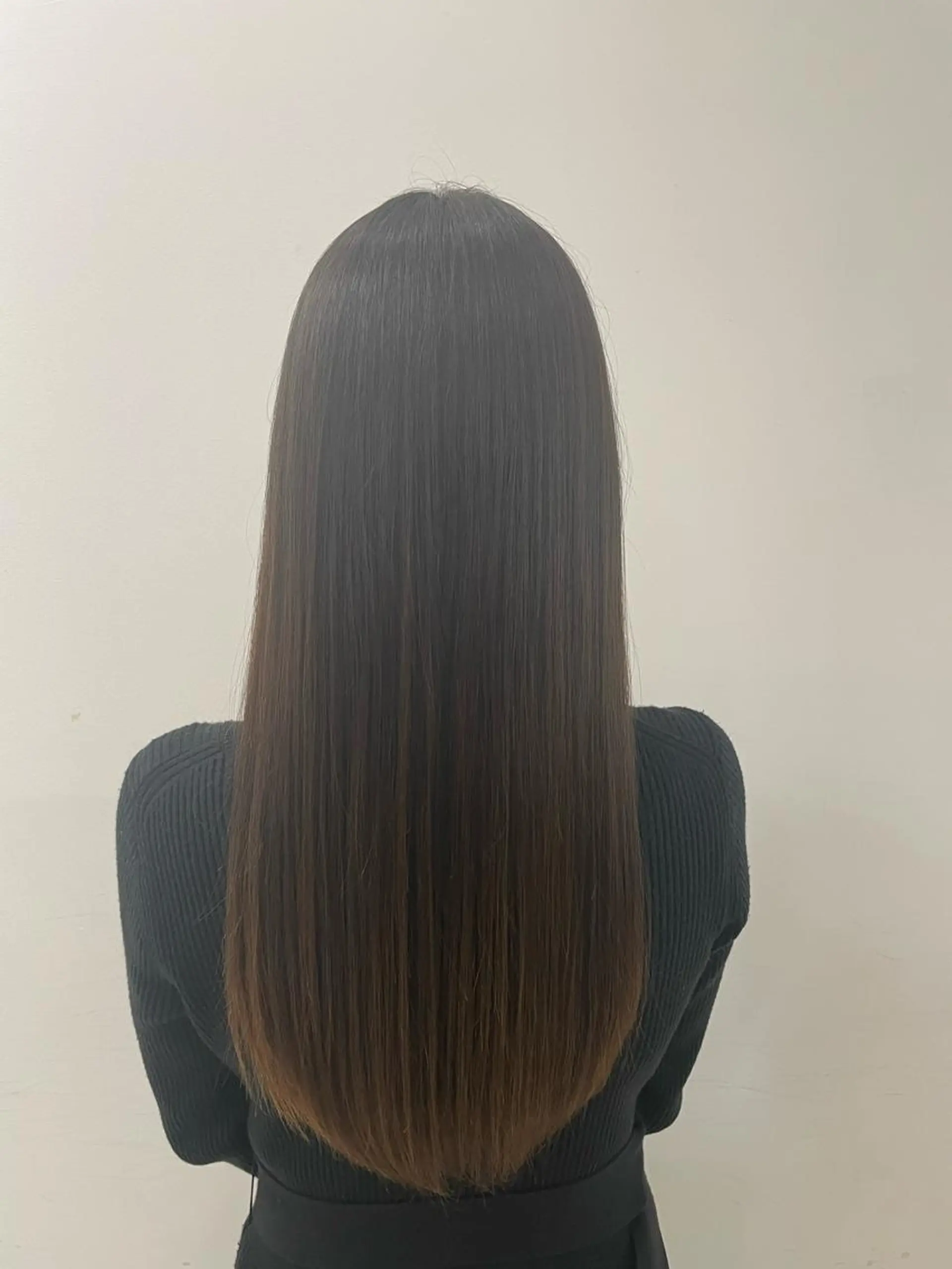 ロング 小西 麗歌のヘアスタイル