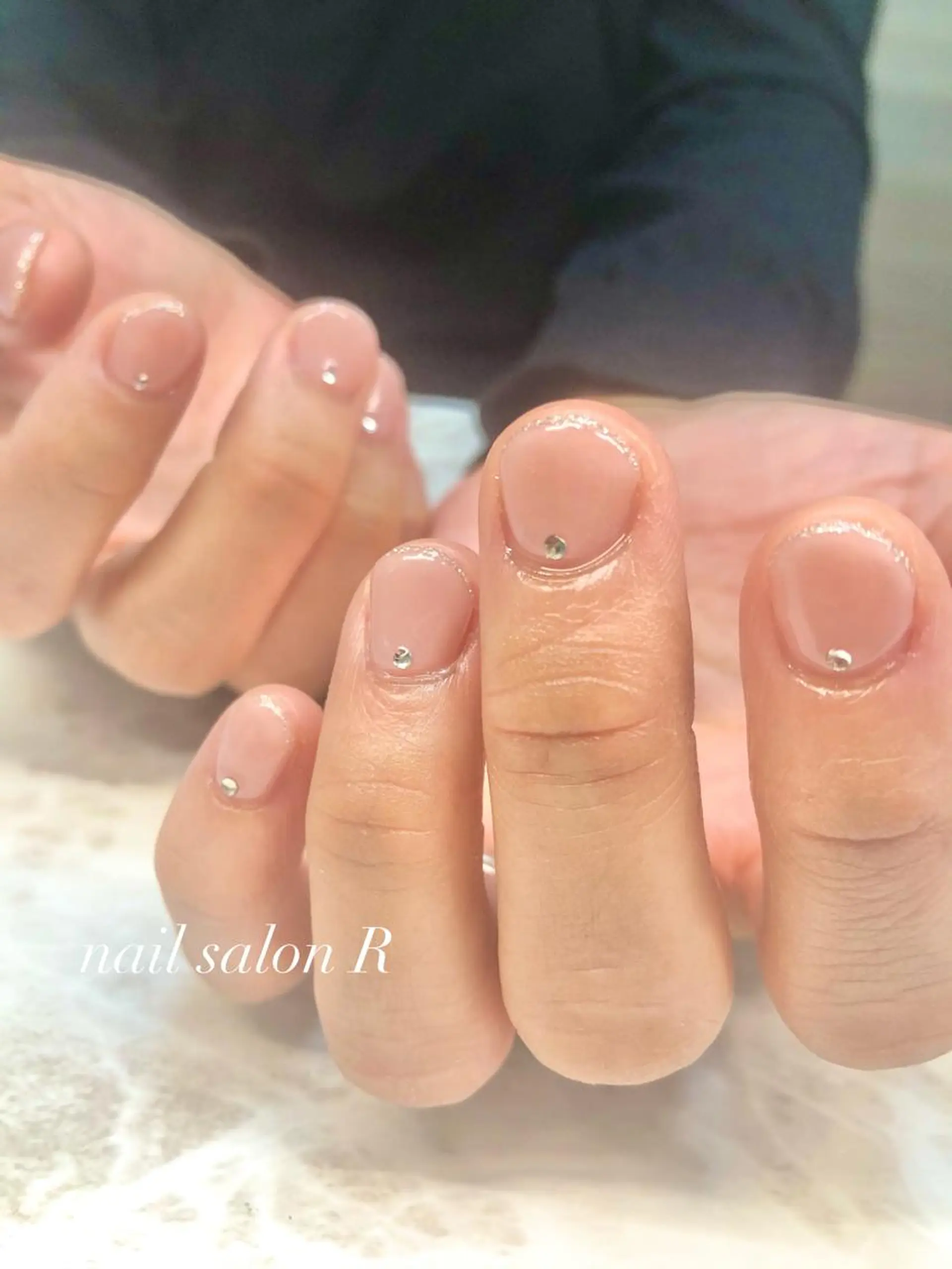 ネイル フレンチネイル nail salon Rのネイルデザイン