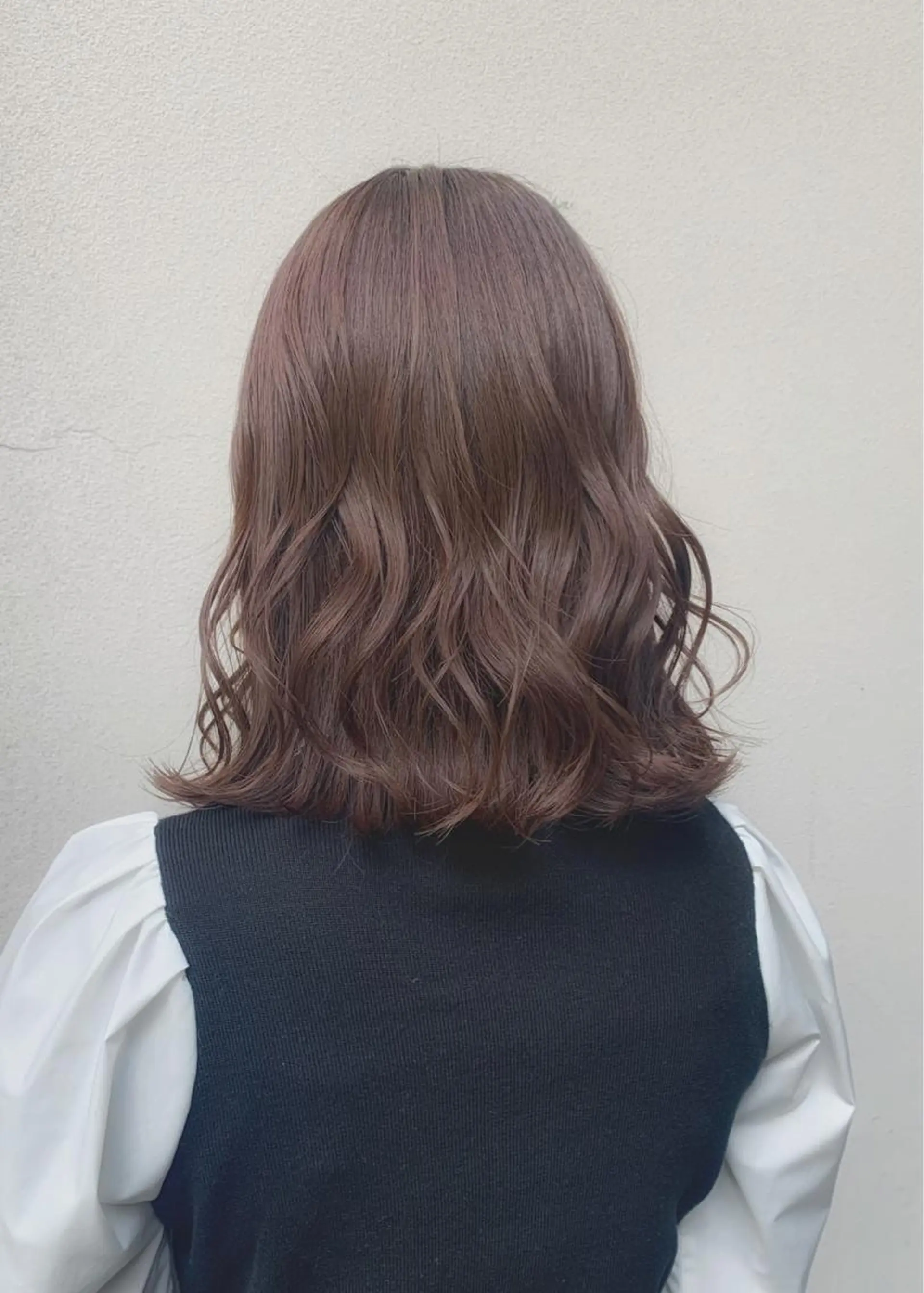 ミディアム カラー ベージュカラー 矢野 晃平のヘアスタイル