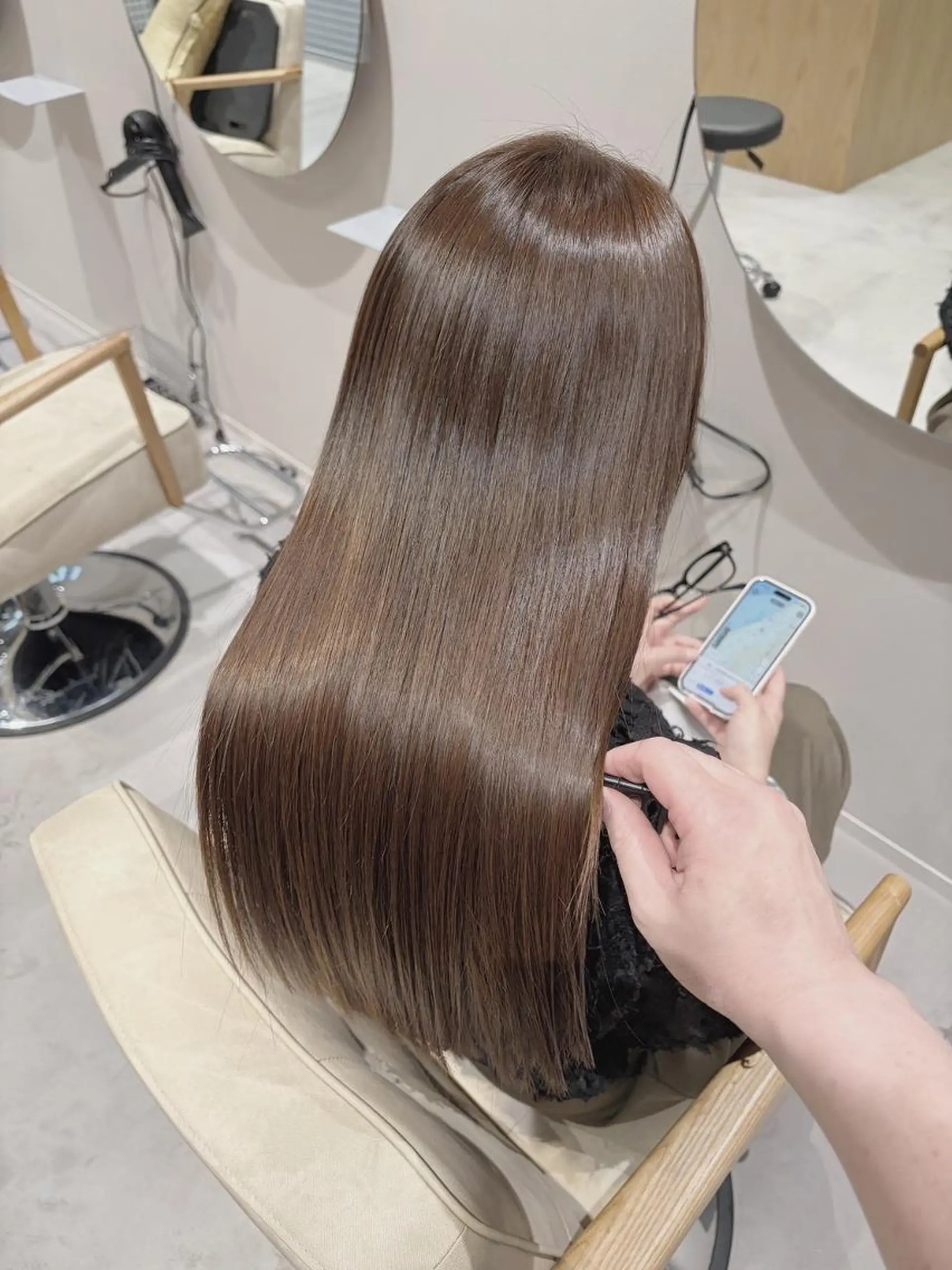 ロング 髪質改善✨縮毛矯正✨ が得意‼️高島英隆のヘアスタイル