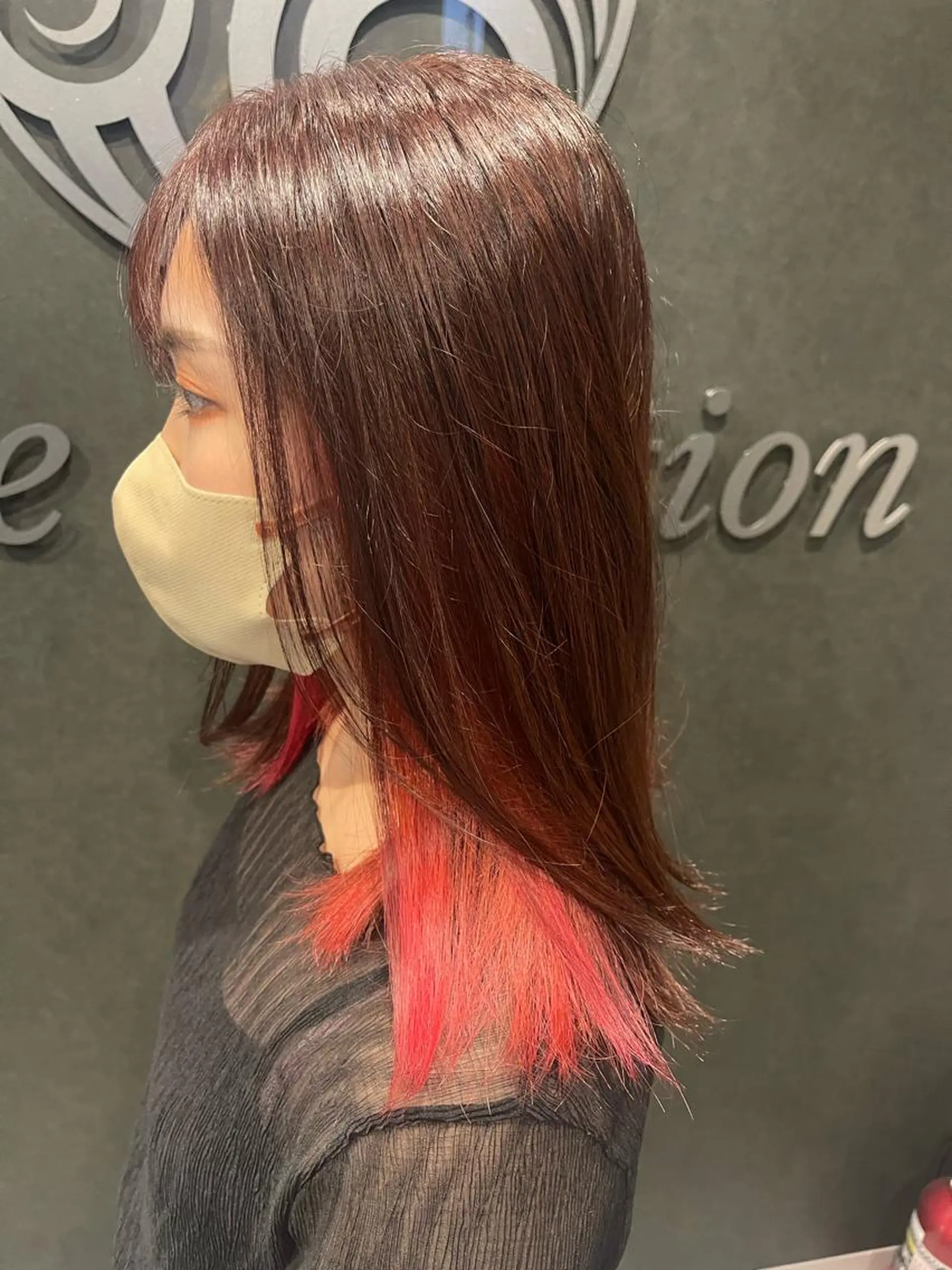 ミディアム ヘアカラー ハイトーン ／ レイヤー/吉田陸斗のヘアスタイル