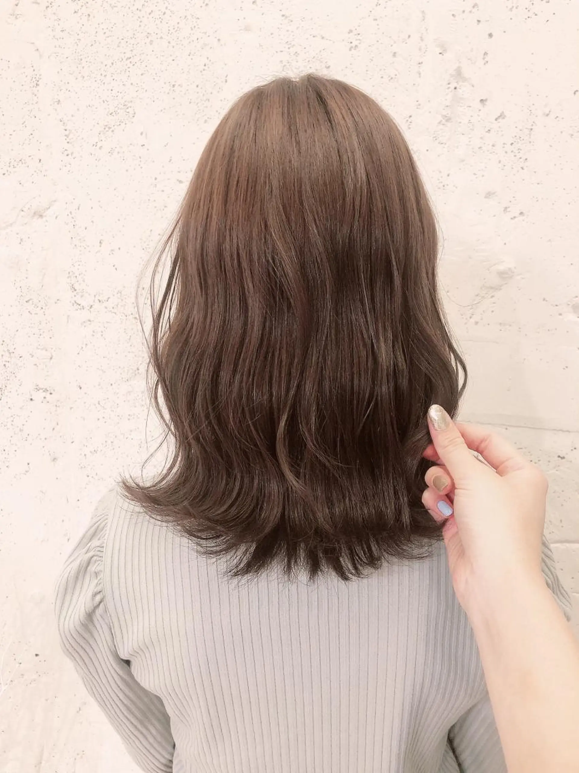 ミディアム Froom🌻 村上夏菜のネイルデザイン