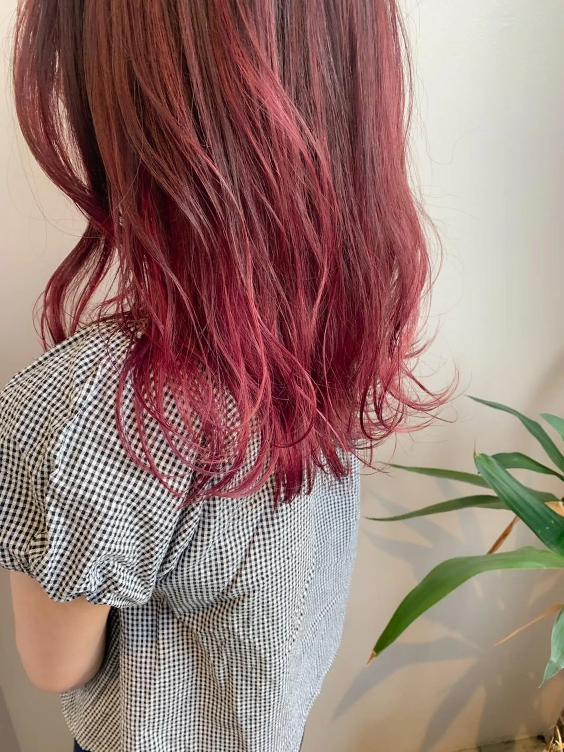 セミロング カラー ピンクカラー "小顔カット" Fuko.のヘアスタイル