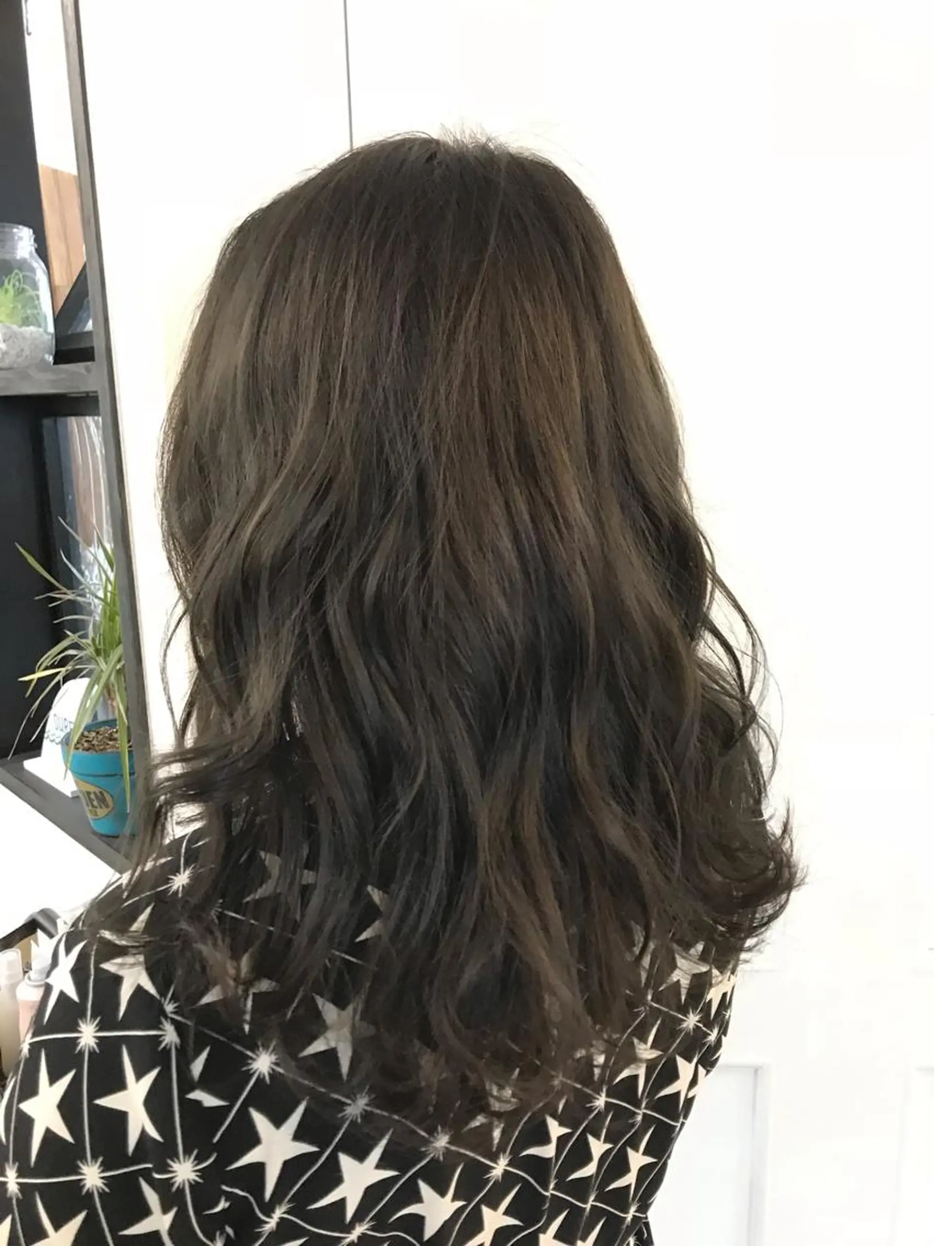 セミロング カラー ヘアカラー トリートメント LANI hair resortのヘアスタイル
