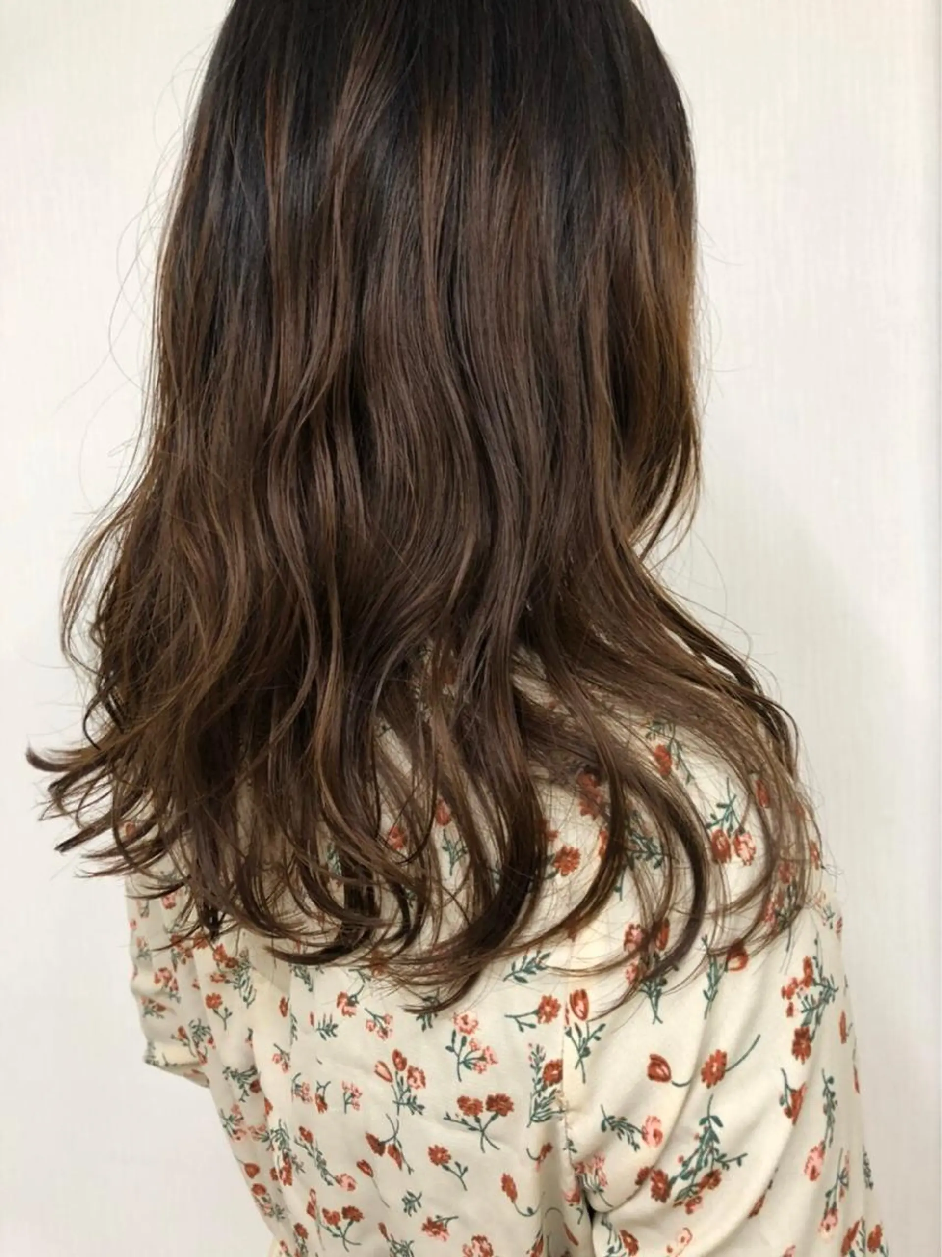 セミロング ブルーム プレミアムのヘアスタイル