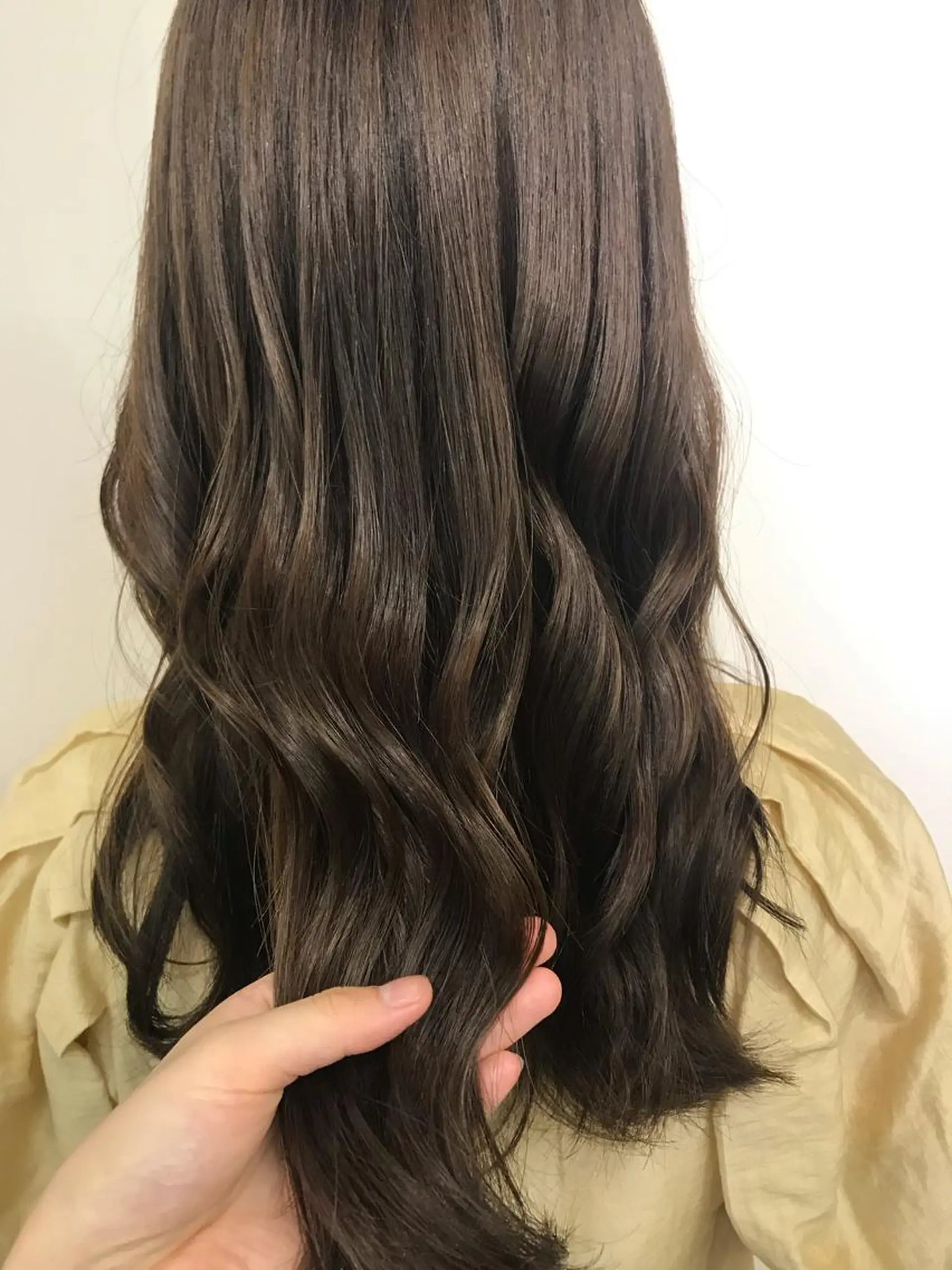 セミロング i sのヘアスタイル