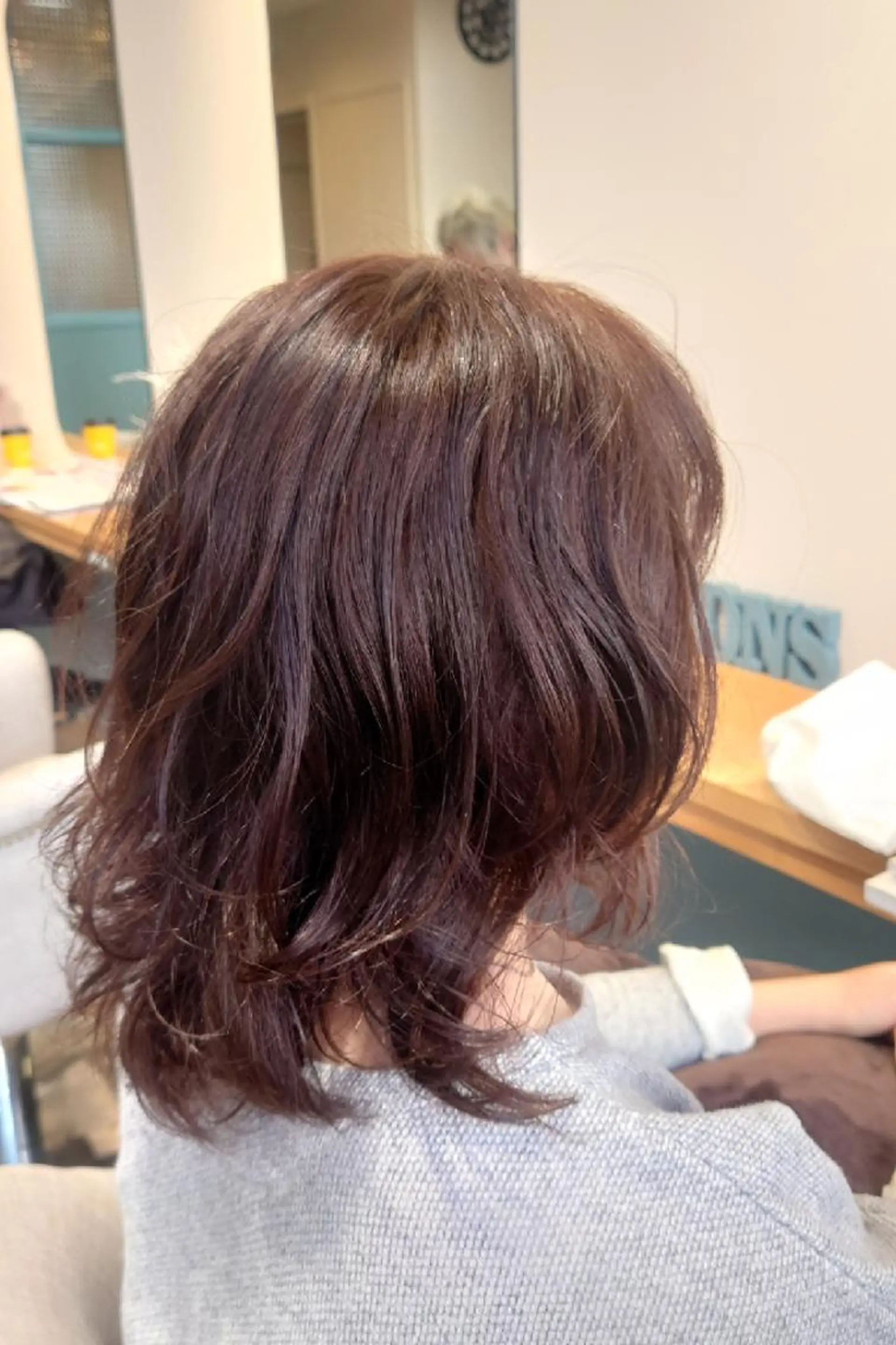 ミディアム パーマ カラー ミディアムパーマ 伸ばしかけ ウルフカット カット ヘアカラー CESLIONS祐天寺所属・田中将平【 サロンマネージャー】のヘアスタイル