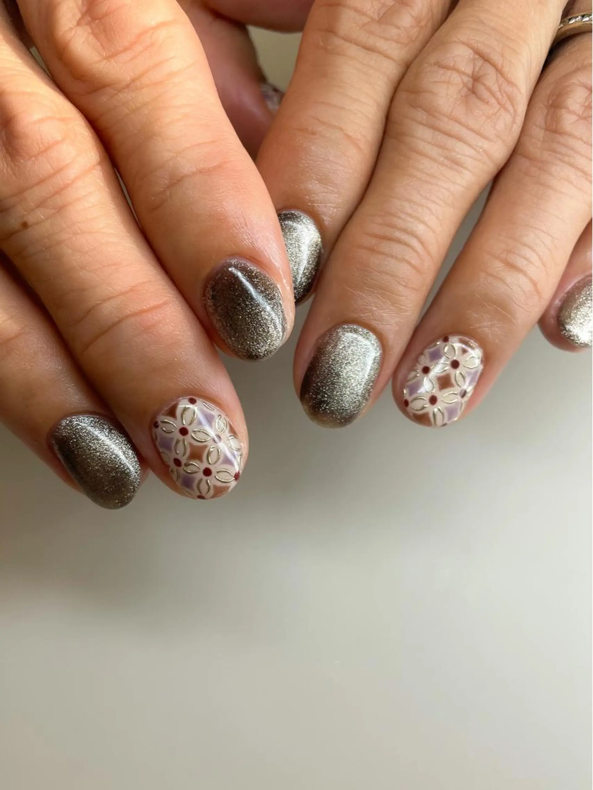 ネイル ハンドネイル Hisaka Mikiのネイルデザイン