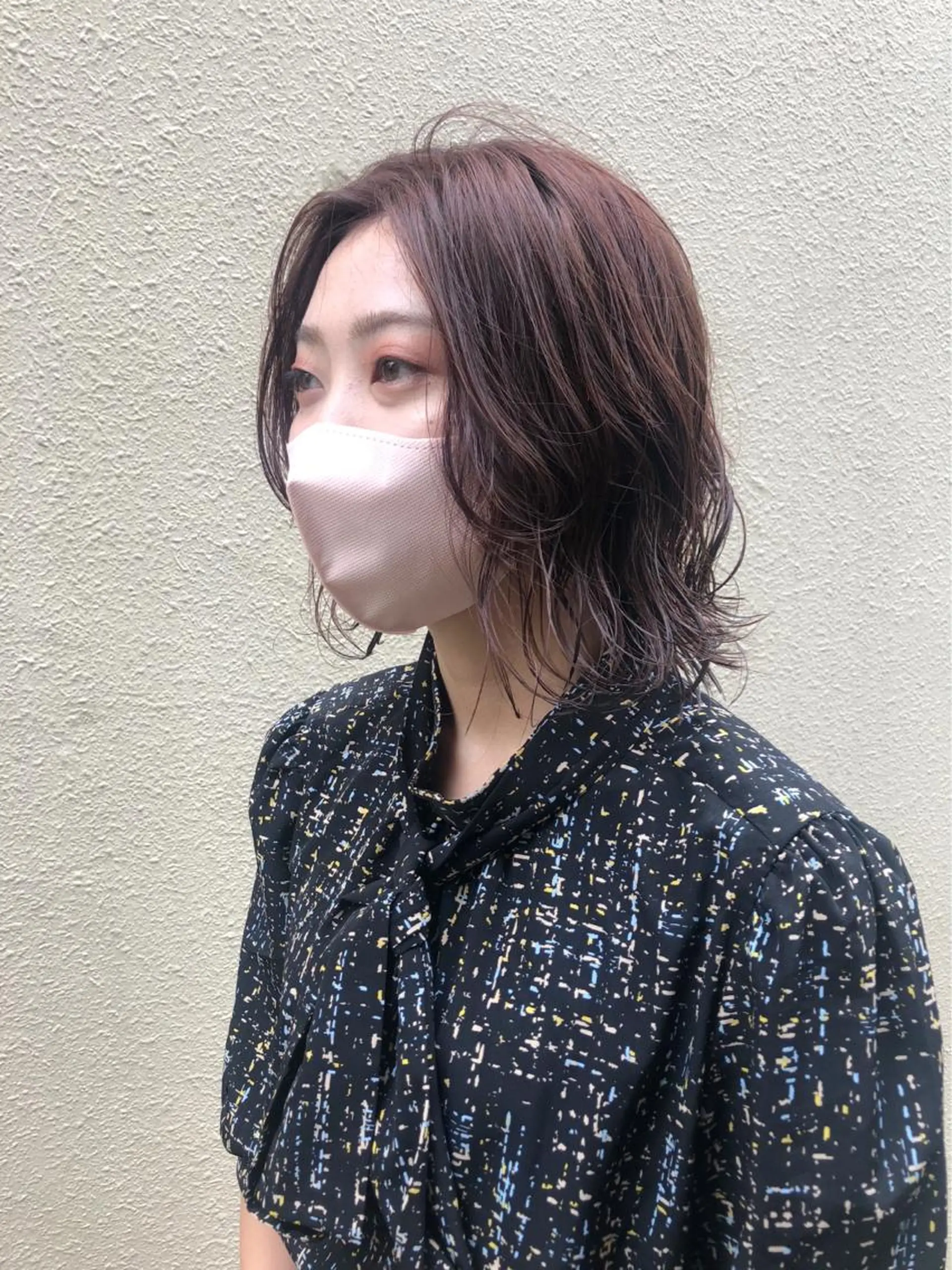 ミディアム 西崎 満里奈のヘアスタイル