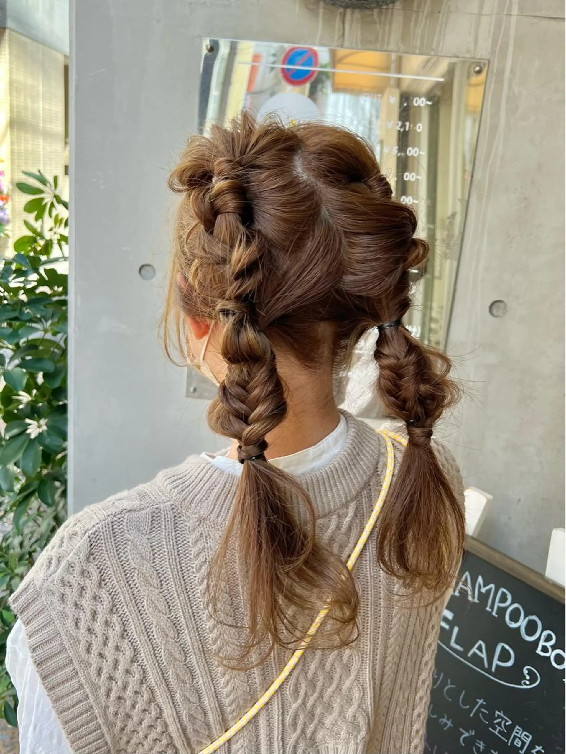 セミロング カラー ヘアアレンジ 「sumi」 AMIのヘアスタイル