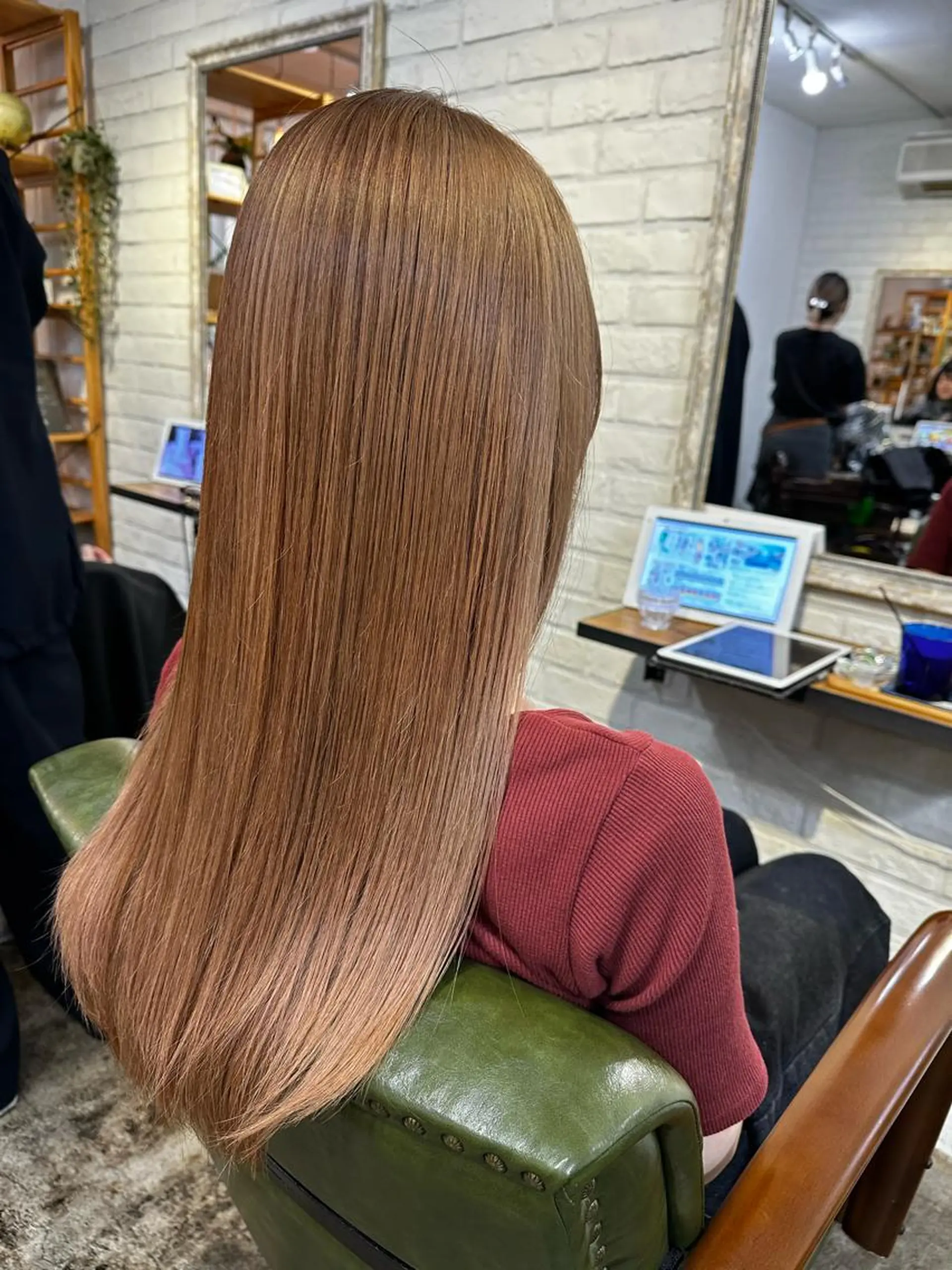 カラー ベージュカラー オレンジ オレンジベージュ hair living Liko池袋東口店所属・✨透明感カラー🌱 上村　舜のヘアスタイル