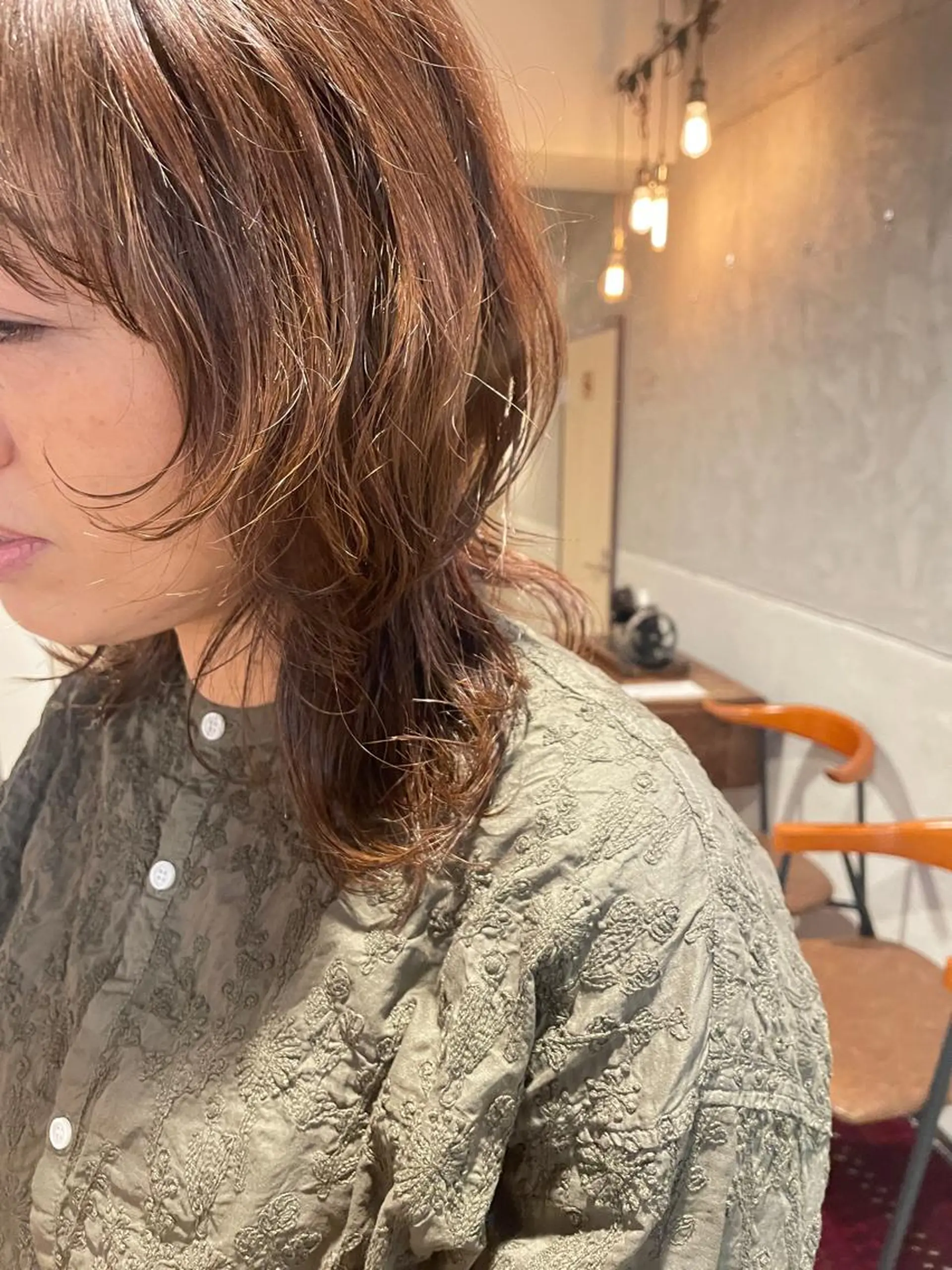 セミロング ウルフカット カット ヘアカラー トリートメント さの あやねのヘアスタイル