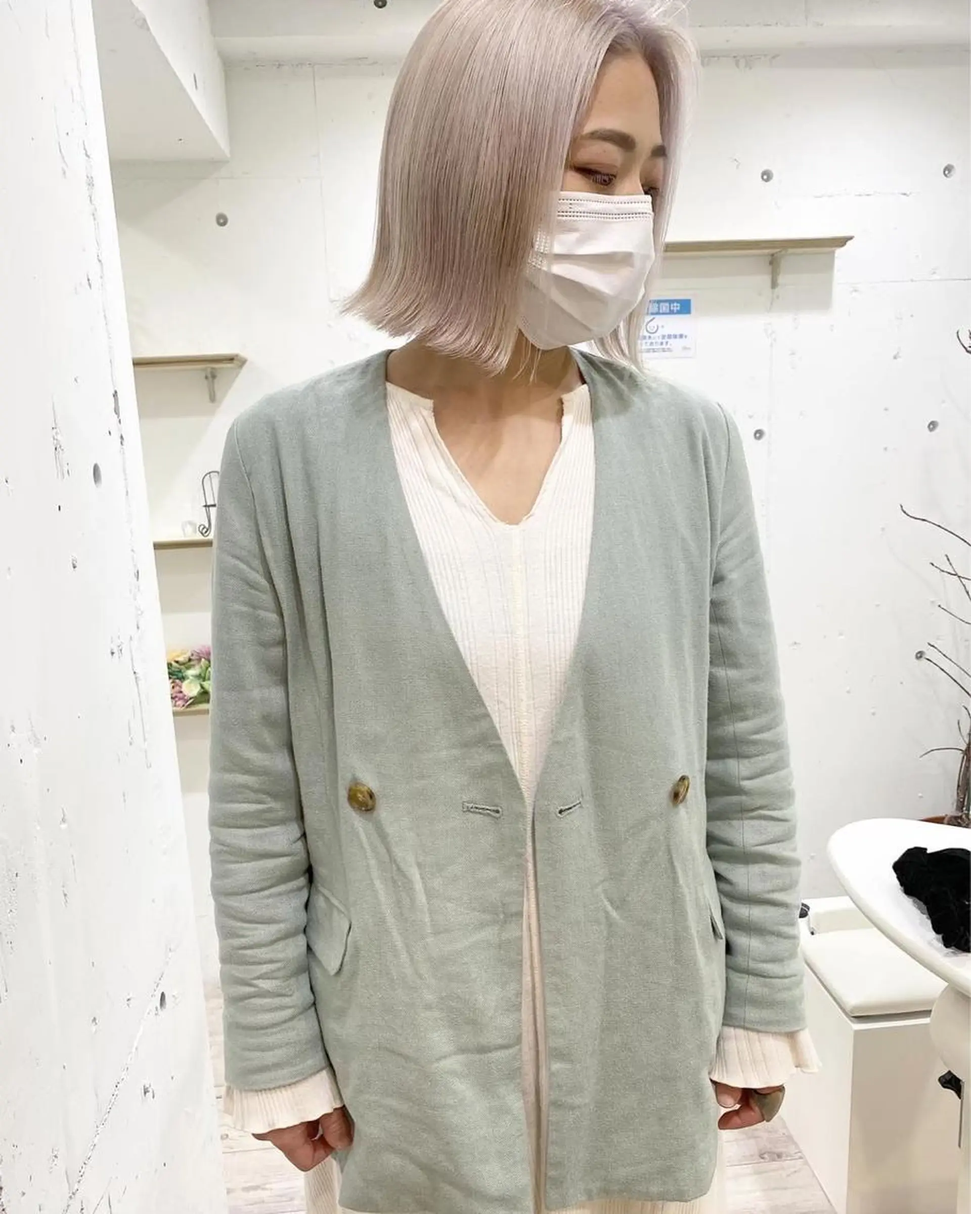 ミディアム カラーが上手い 辻悠月のヘアスタイル