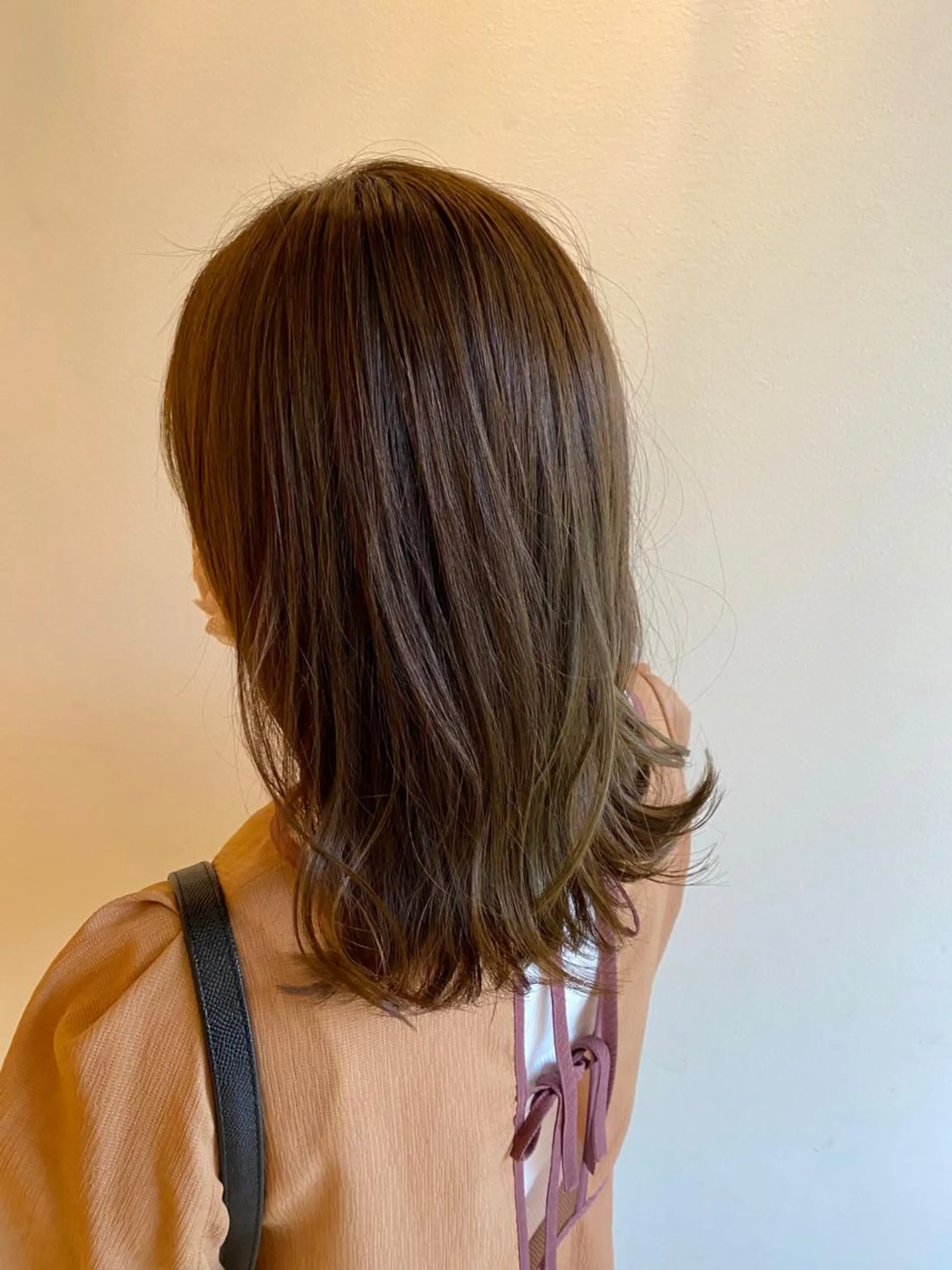 セミロング カラー INCE HAIR 竹牟礼翔のヘアスタイル