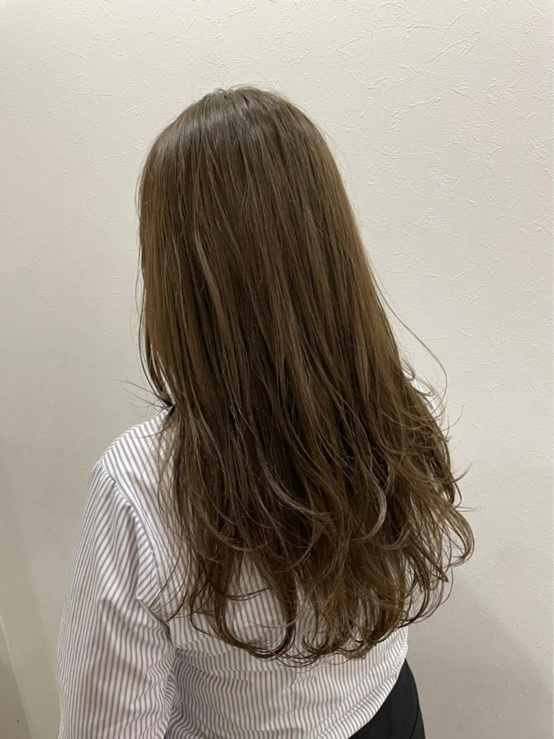 セミロング カラー ヘアアレンジ レイヤーカット ヘアカラー 石山涼太 【monolith】のヘアスタイル
