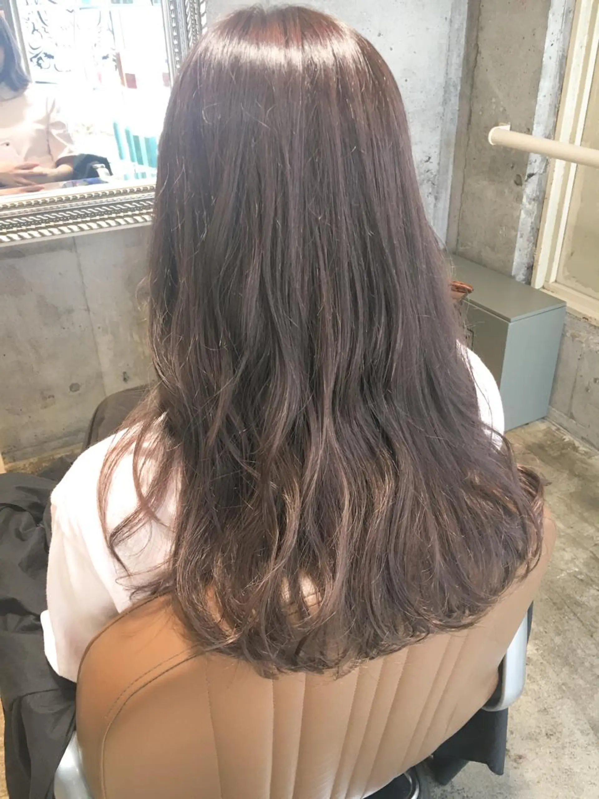 ロング カラー ダブルカラー グレージュ ラベンダーカラー ラベンダーグレージュ ラベンダーグレー 北條 優輝のヘアスタイル