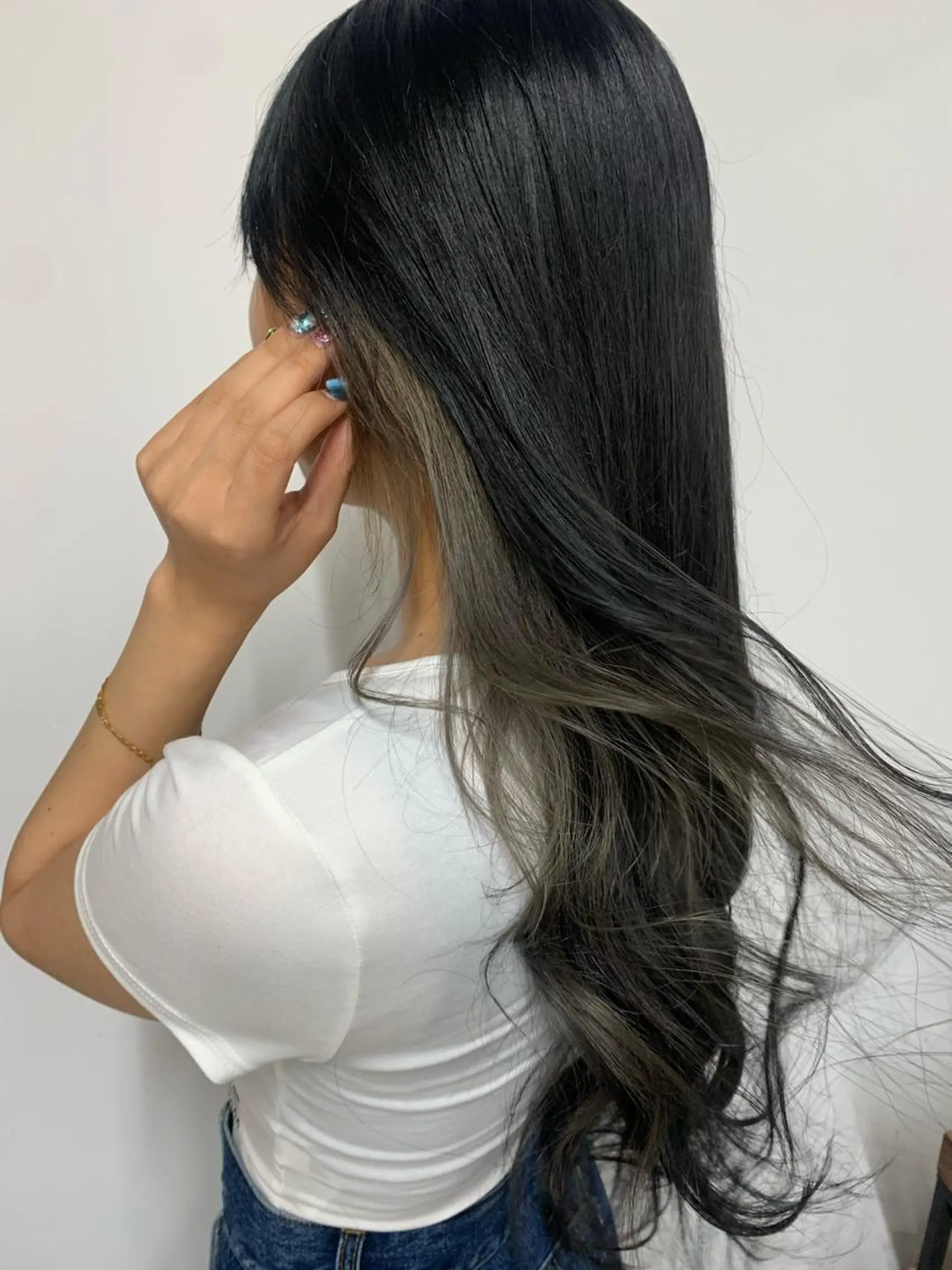 カラー Rosso獨協大学前 YUNAのヘアスタイル
