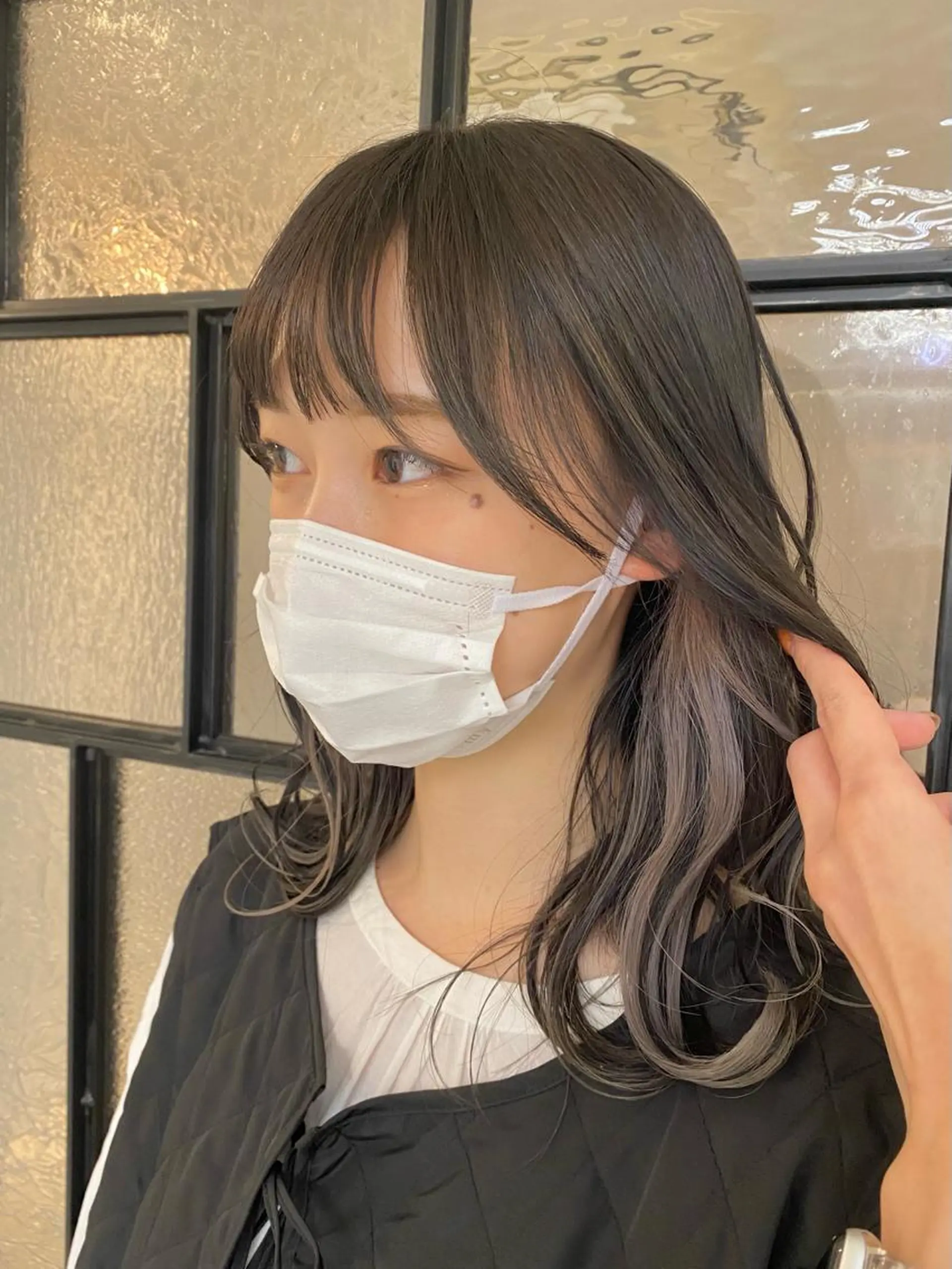 ミディアム カラー インナーカラー 安永 涼のヘアスタイル