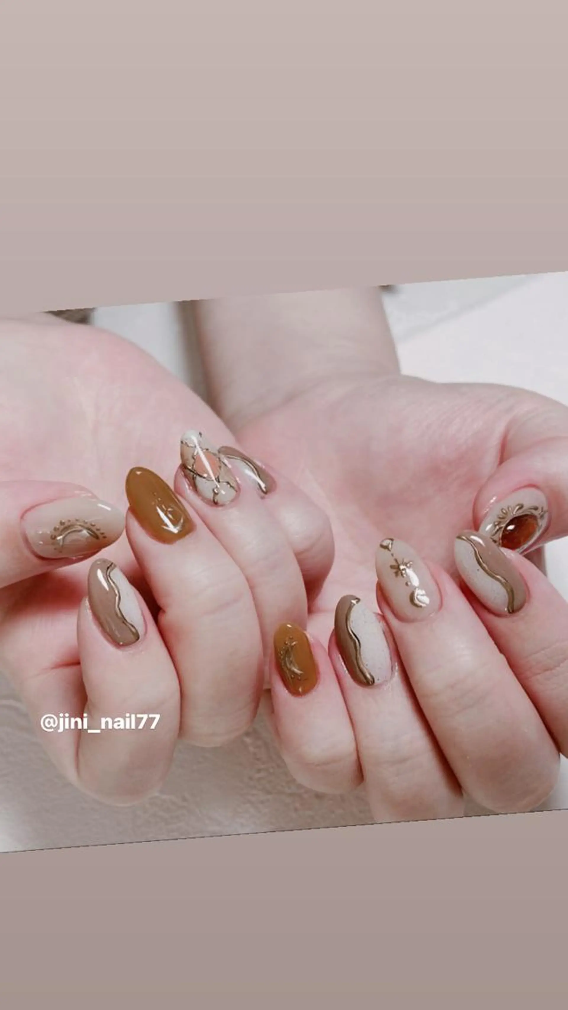 ネイル JINI NAIL所属・ジニ ネイルのネイルデザイン