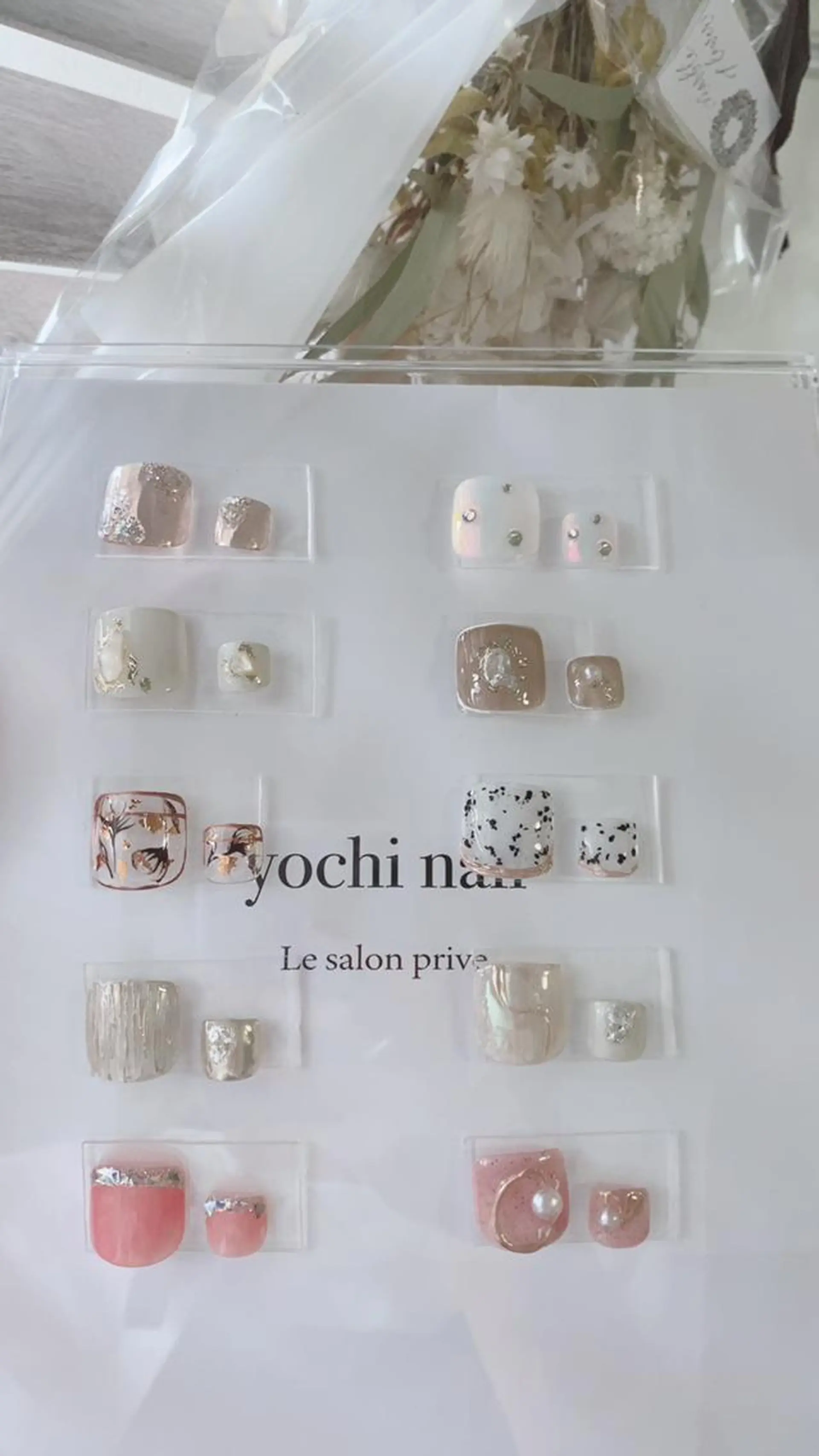 ネイル フットネイル ニュアンスネイル その他(ネイル) yochi nailのネイルデザイン