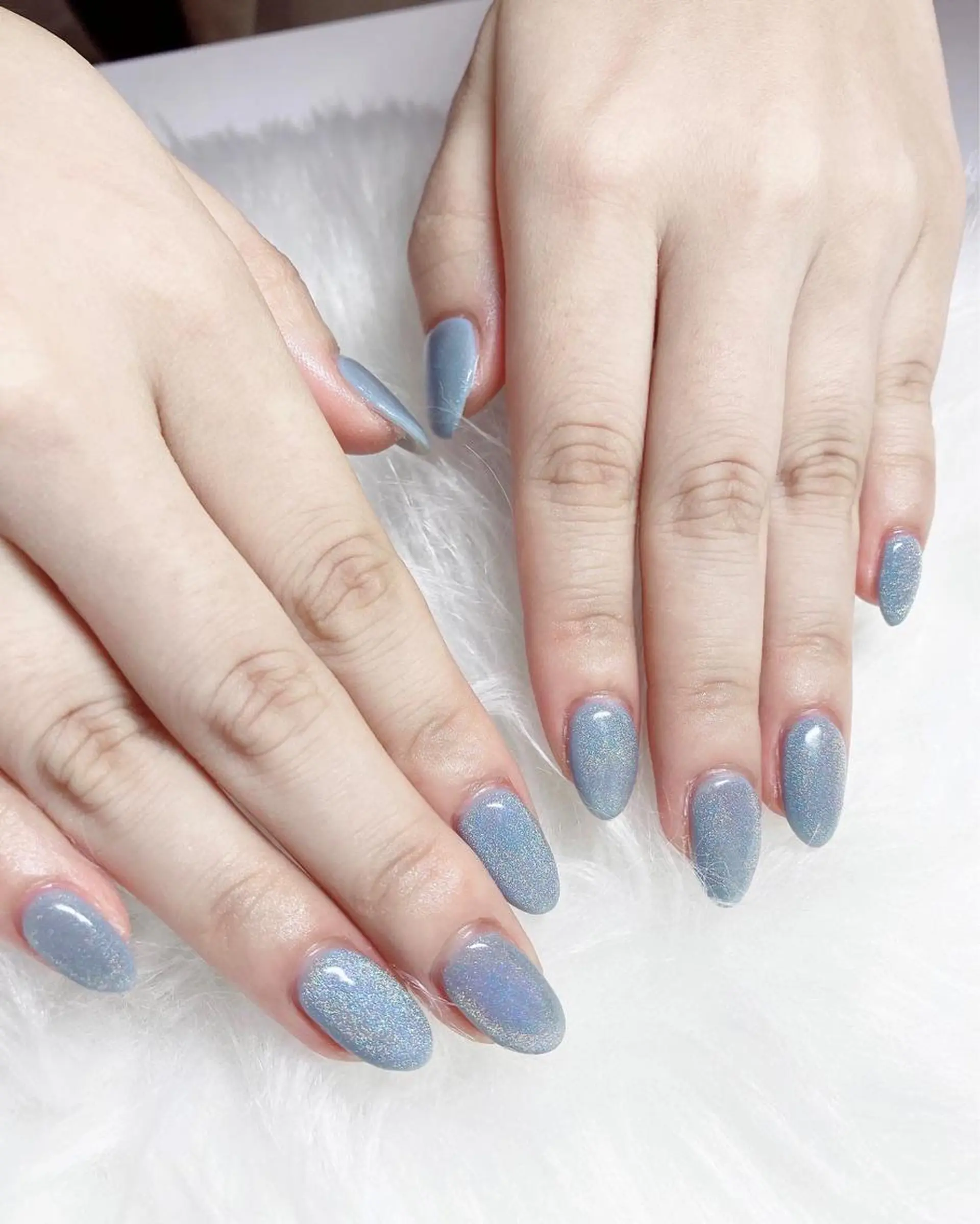 ネイル オーロラネイル フラッシュネイル 氷ネイル・うるうるネイル キラキラネイル 韓国ネイル Amour baseのネイルデザイン