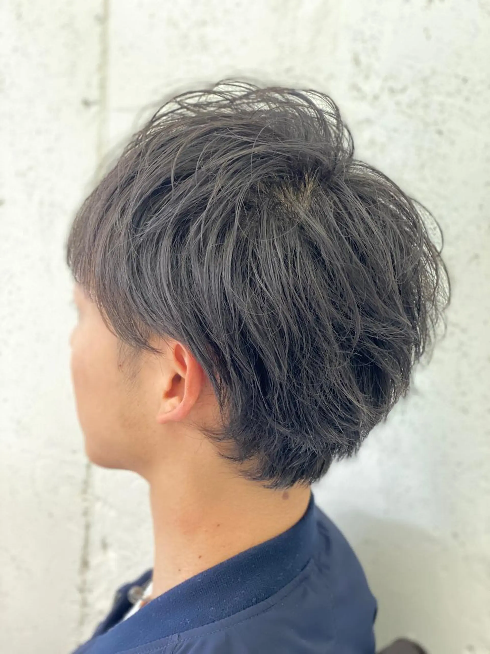 ミディアム パーマ メンズ カット 岩倉 諒のヘアスタイル