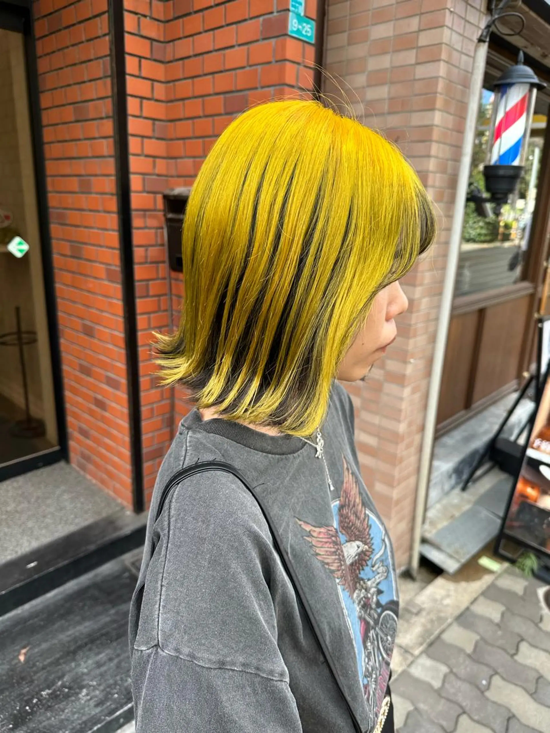 ミディアム カラー イエローカラー 艶髪レイヤー上田 紗也🇰🇷💗のヘアスタイル