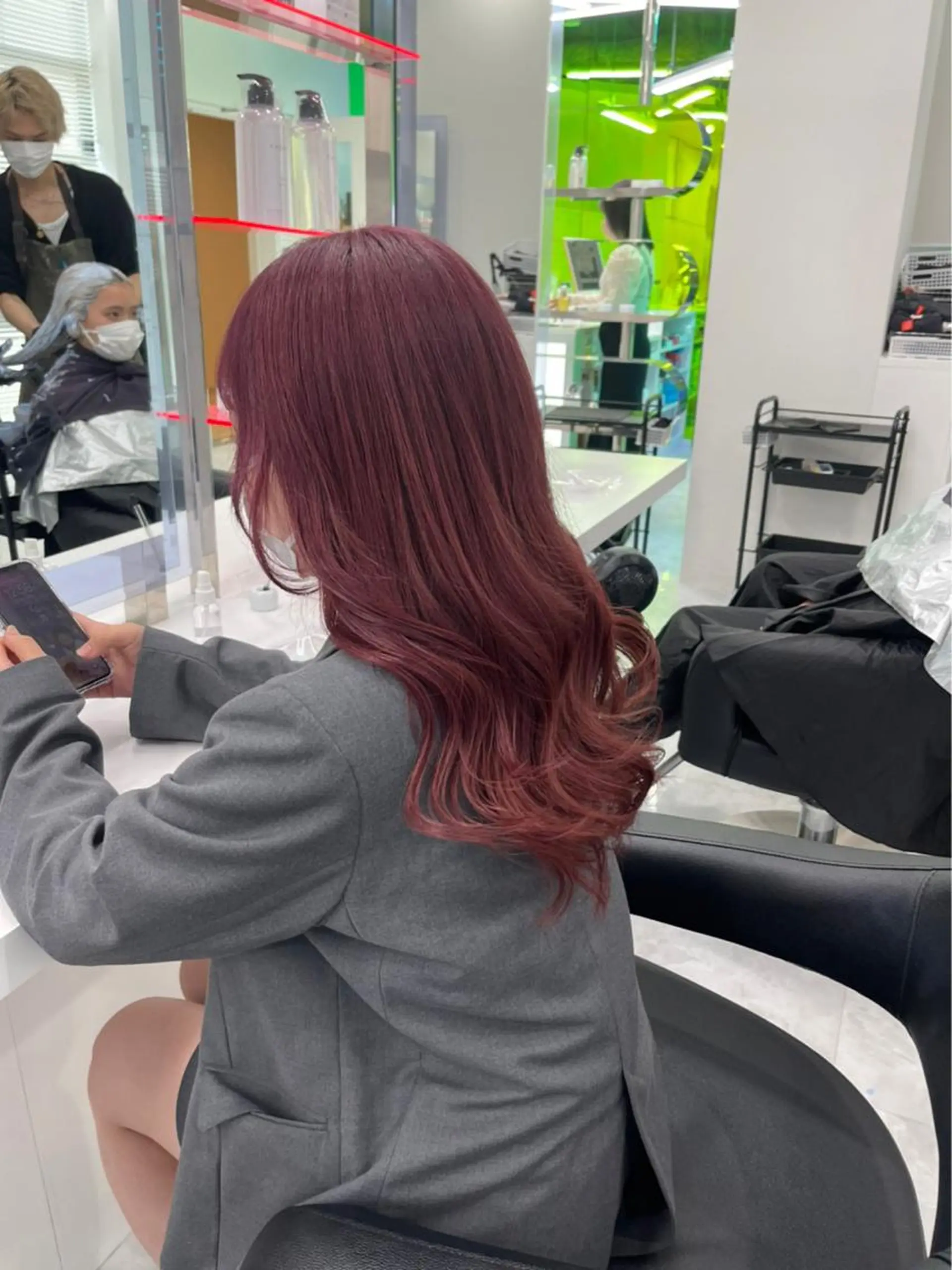 ロング カラー レイヤーカットモデル 募集中　ukaのヘアスタイル