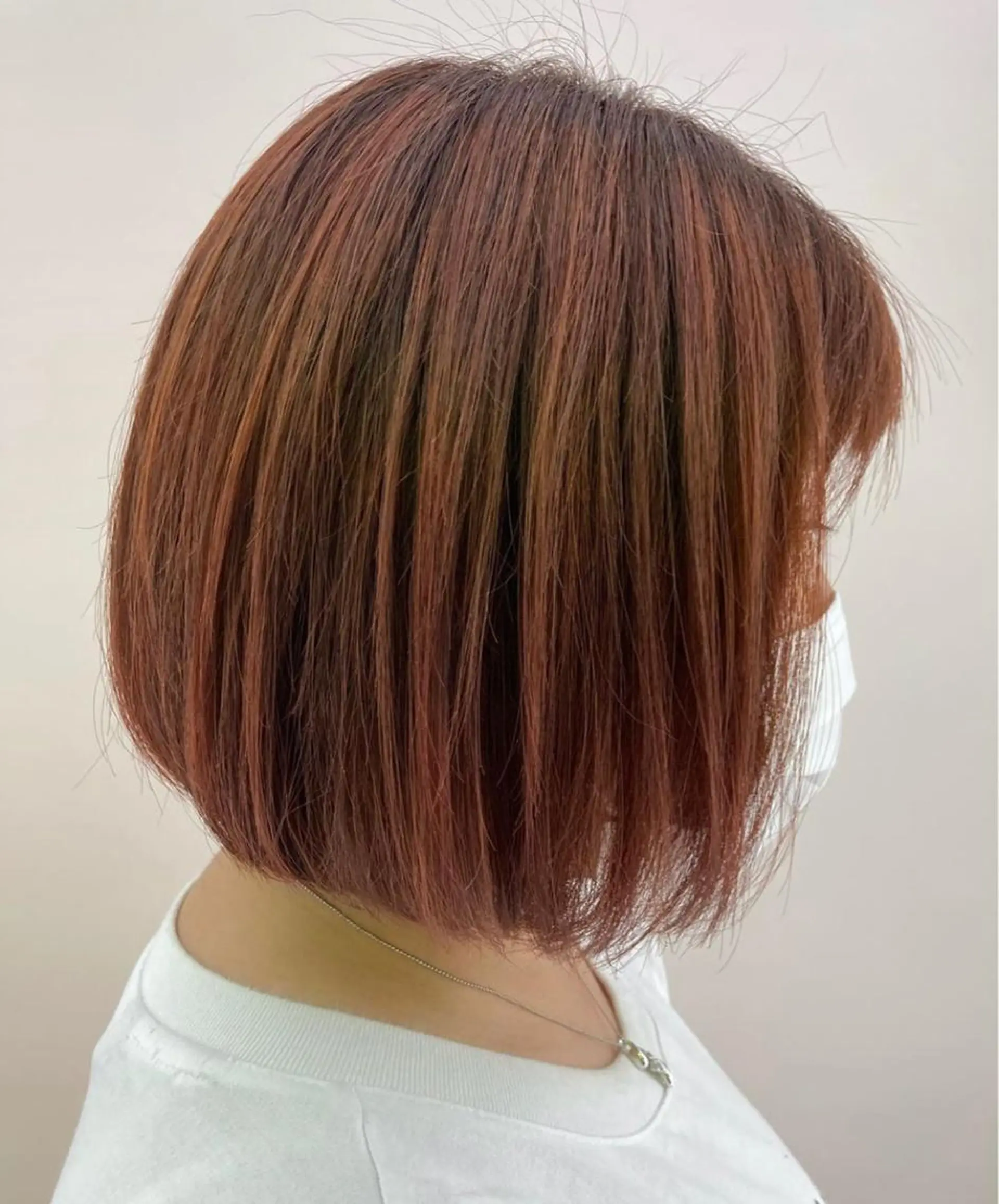 ショート アダチ コウスケのヘアスタイル