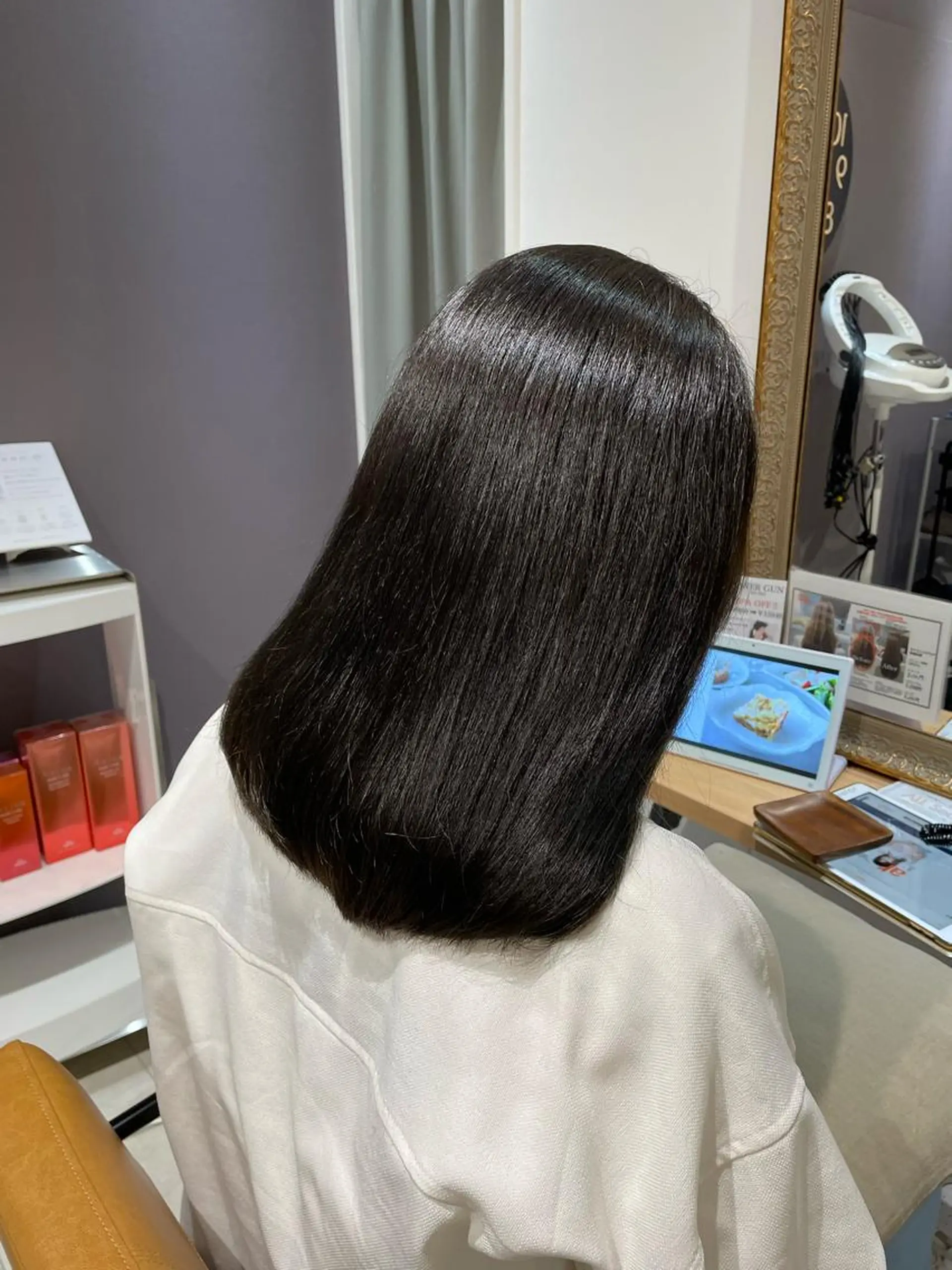 ミディアム カラー カット ヘアカラー トリートメント ヘッドスパ 過去一の柔髪ヘア 🌿einshairのヘアスタイル