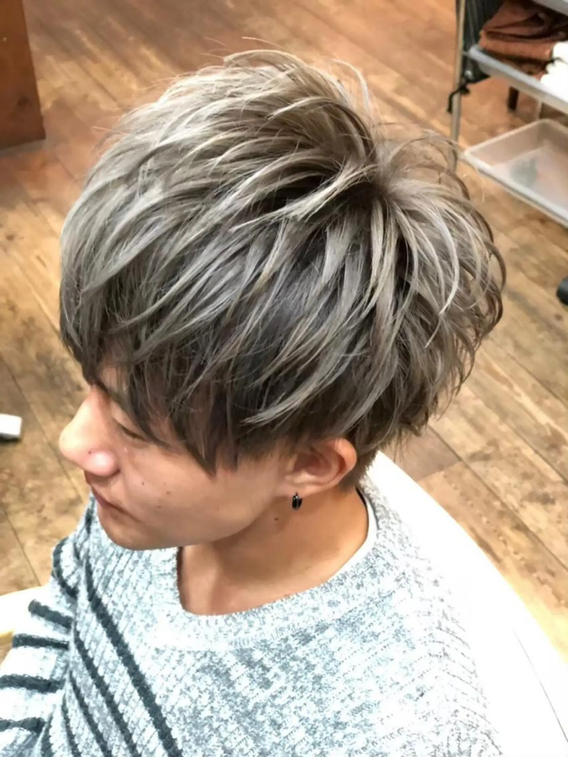 カラー ヘアアレンジ メンズ メンズバレイヤージュ メンズブリーチ メンズハイライト メンズインナーカラー メンズ韓国風 カラー特化サロン梅田 Eir茶屋町/山下のヘアスタイル