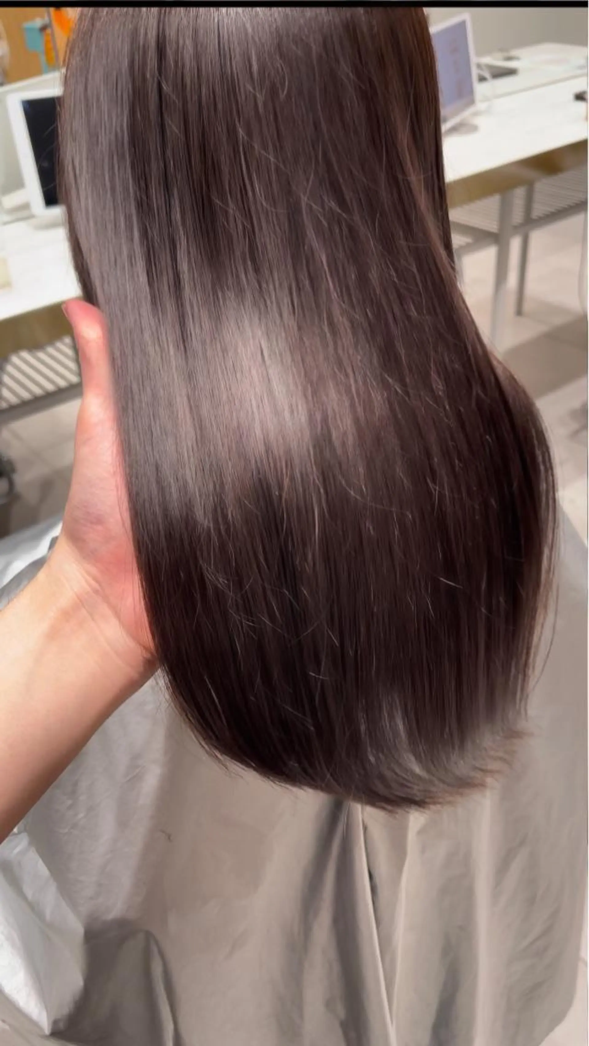 セミロング パーマ 顔周りカット ヨシンモリ 韓国風ヘア レイヤーカット 似合わせカット 顔周り特化/韓国ヘア /レイヤー/吉野幸大のヘアスタイル