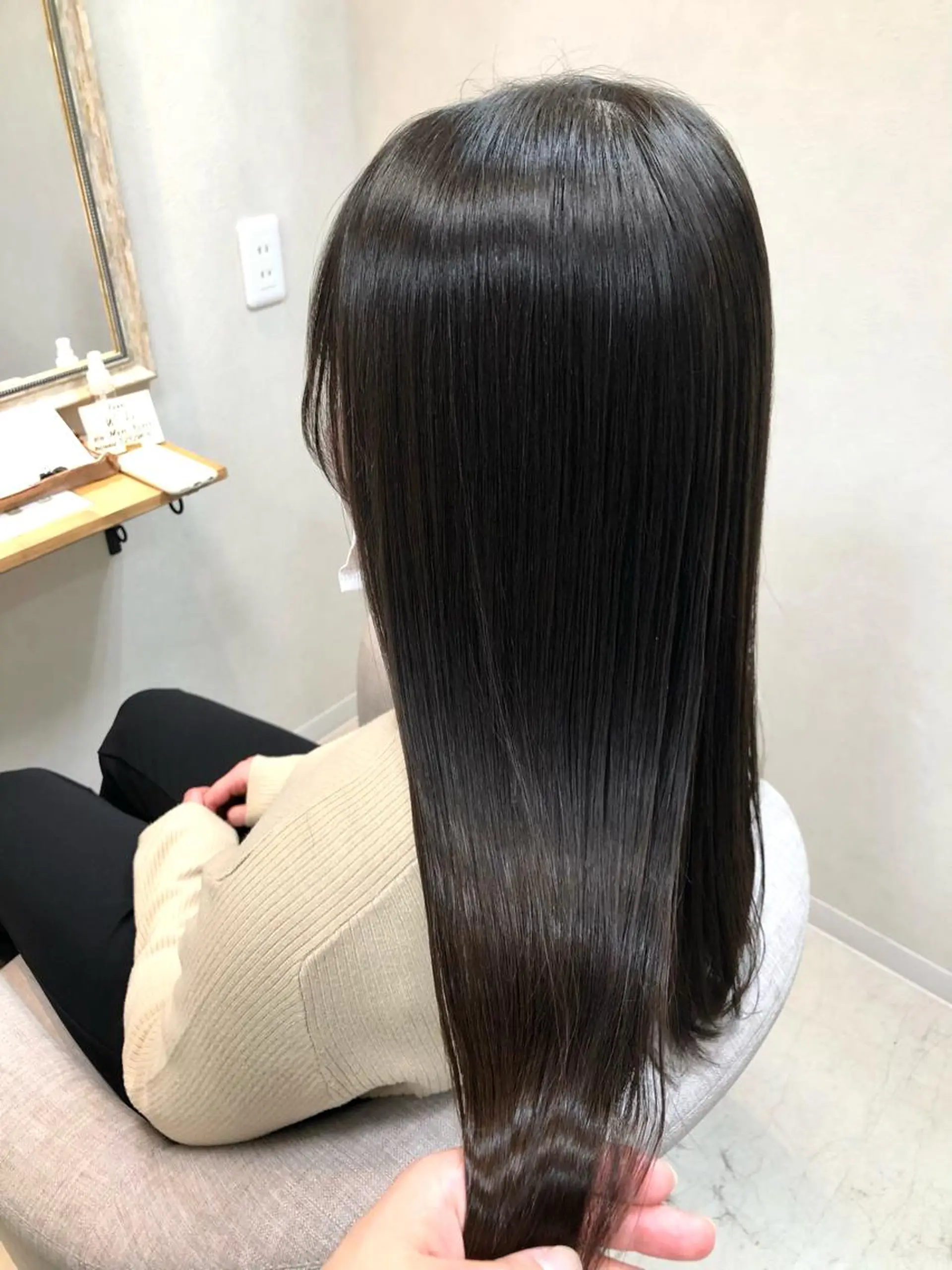 ロング 髪質改善 トリートメント ショート/白髪ぼかし 君和田若菜のヘアスタイル