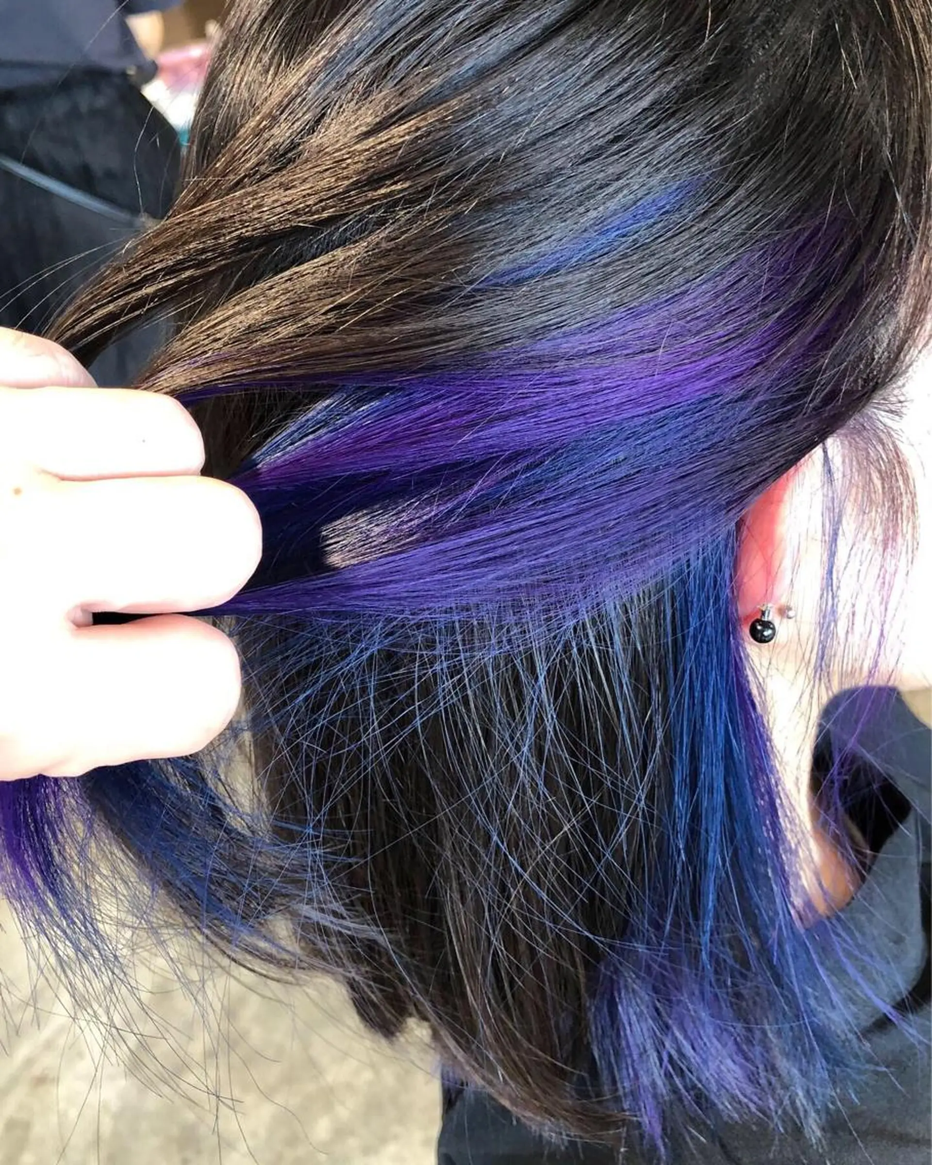 ミディアム カラー ブルーカラー ピンクカラー ユニコーンカラー ヘアカラー トリートメント ハイトーン/レイヤー /ケアブリーチ石川治のヘアスタイル