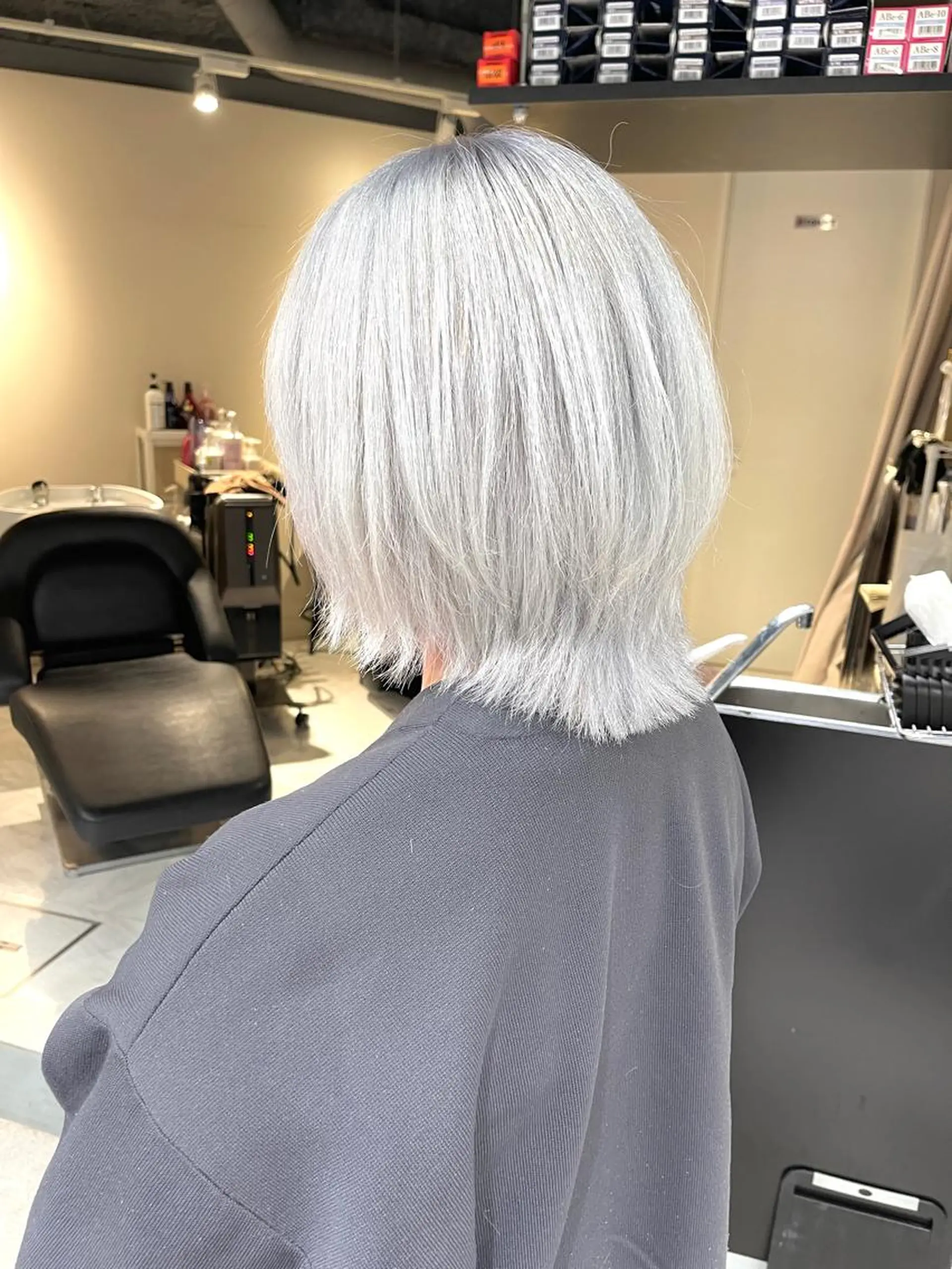 ショート カラー シールエクステ ブリーチ ケアブリーチ デザインカラー ハイトーンカラー ヘアカラー 縮毛矯正 渋谷🤍ハイトーン、 エクステ🤍アミルのヘアスタイル